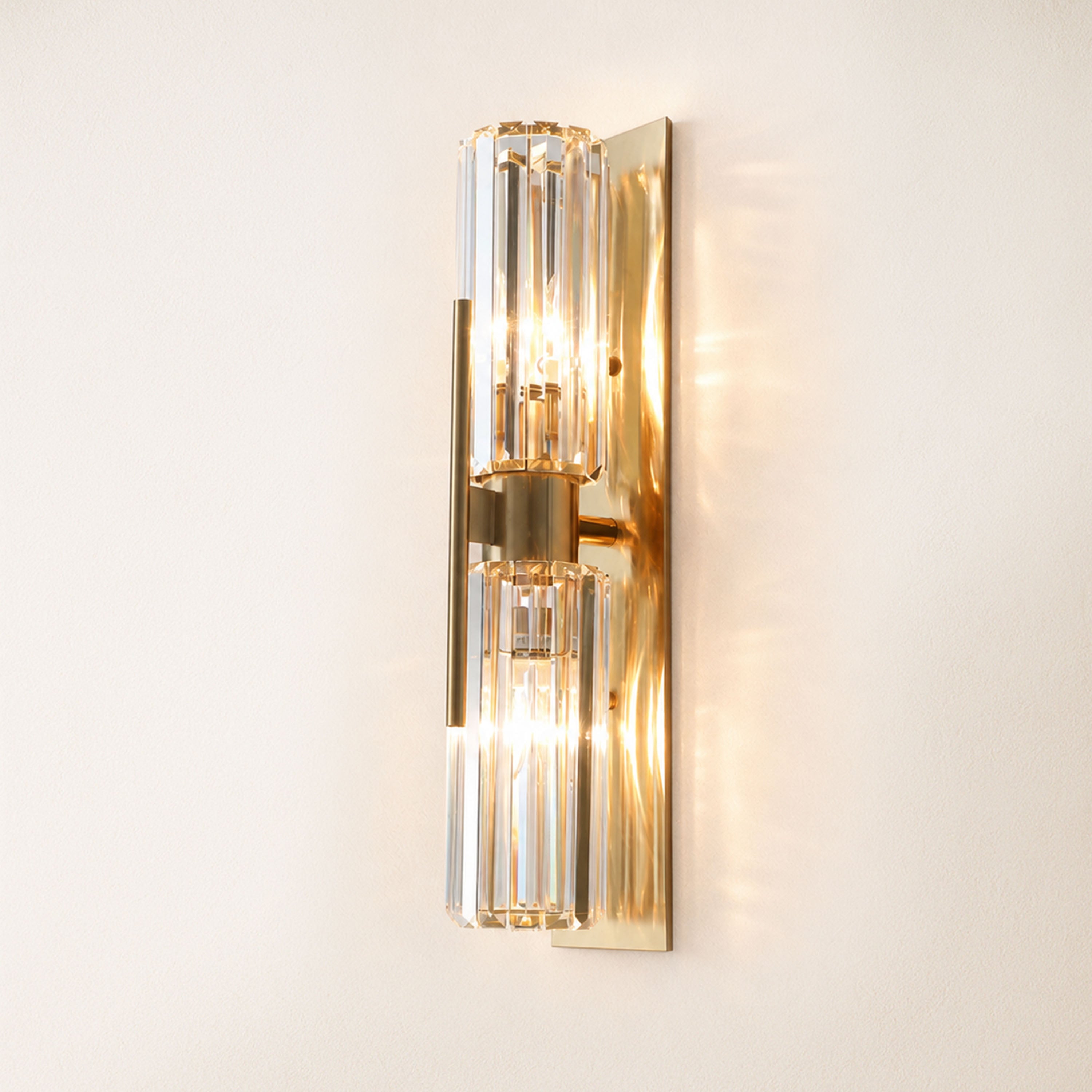 Kaelith Crystal Linear Wall Sconce