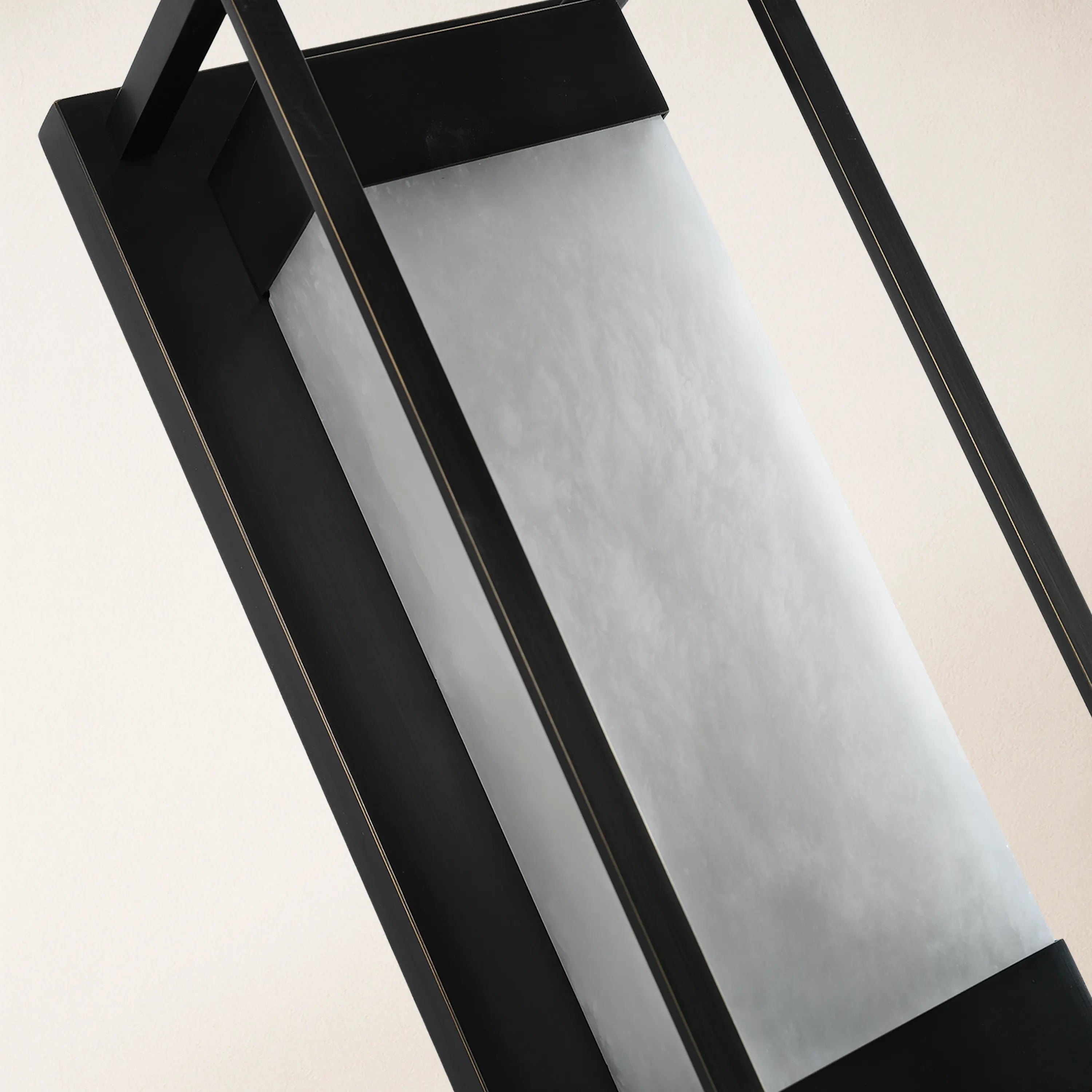 Bravura Alabaster Wall Sconce 16"H