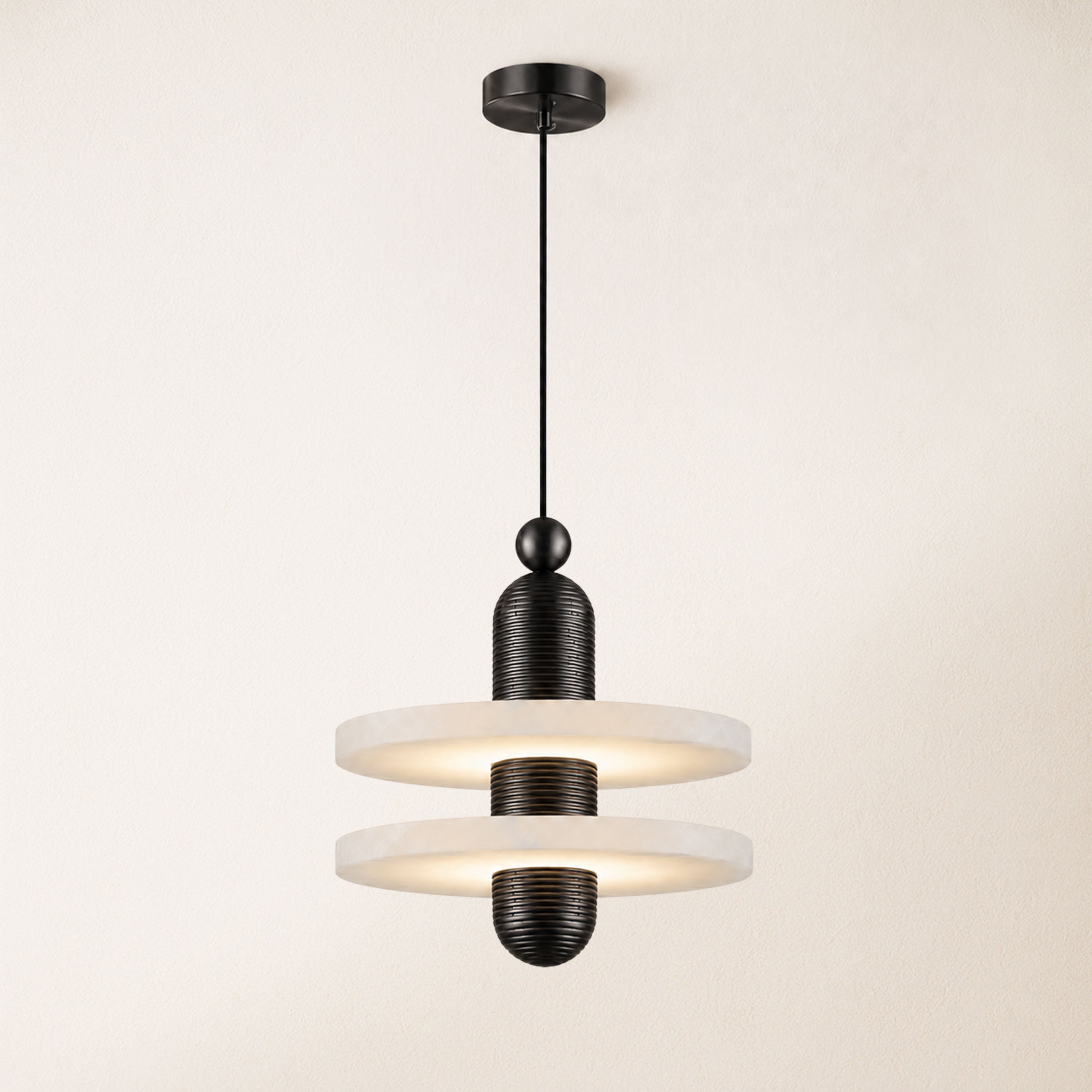 Median Mono Pendant Light
