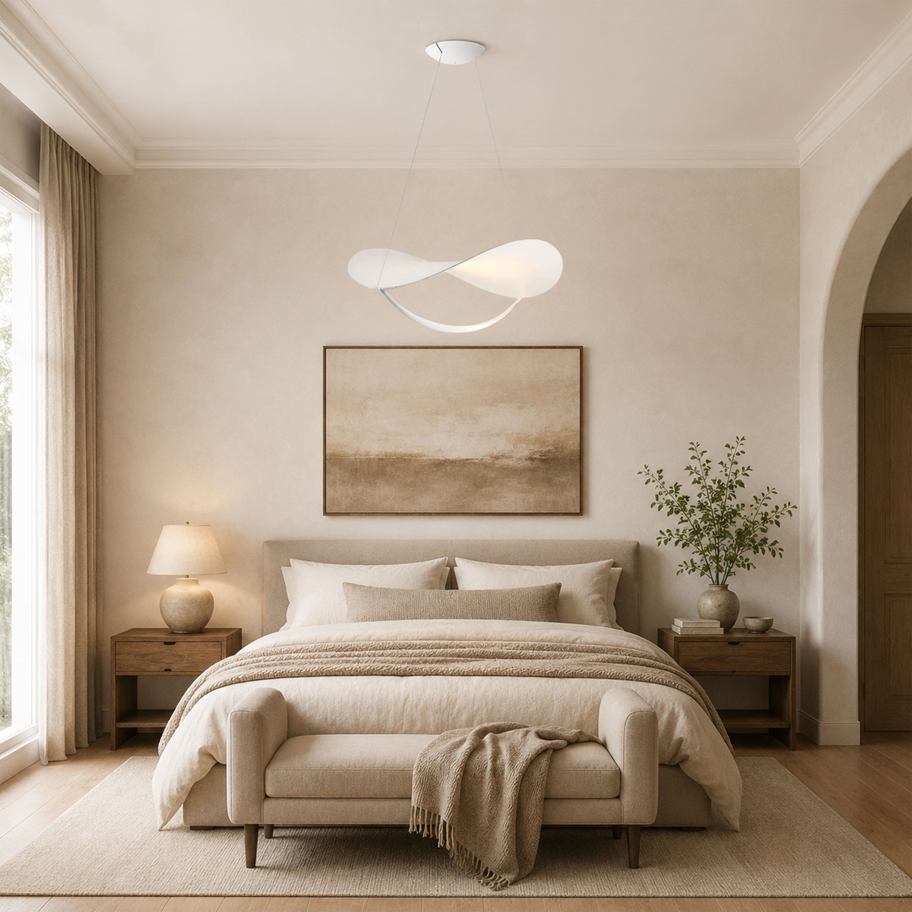 Luvra Floating Arc Pendant Light