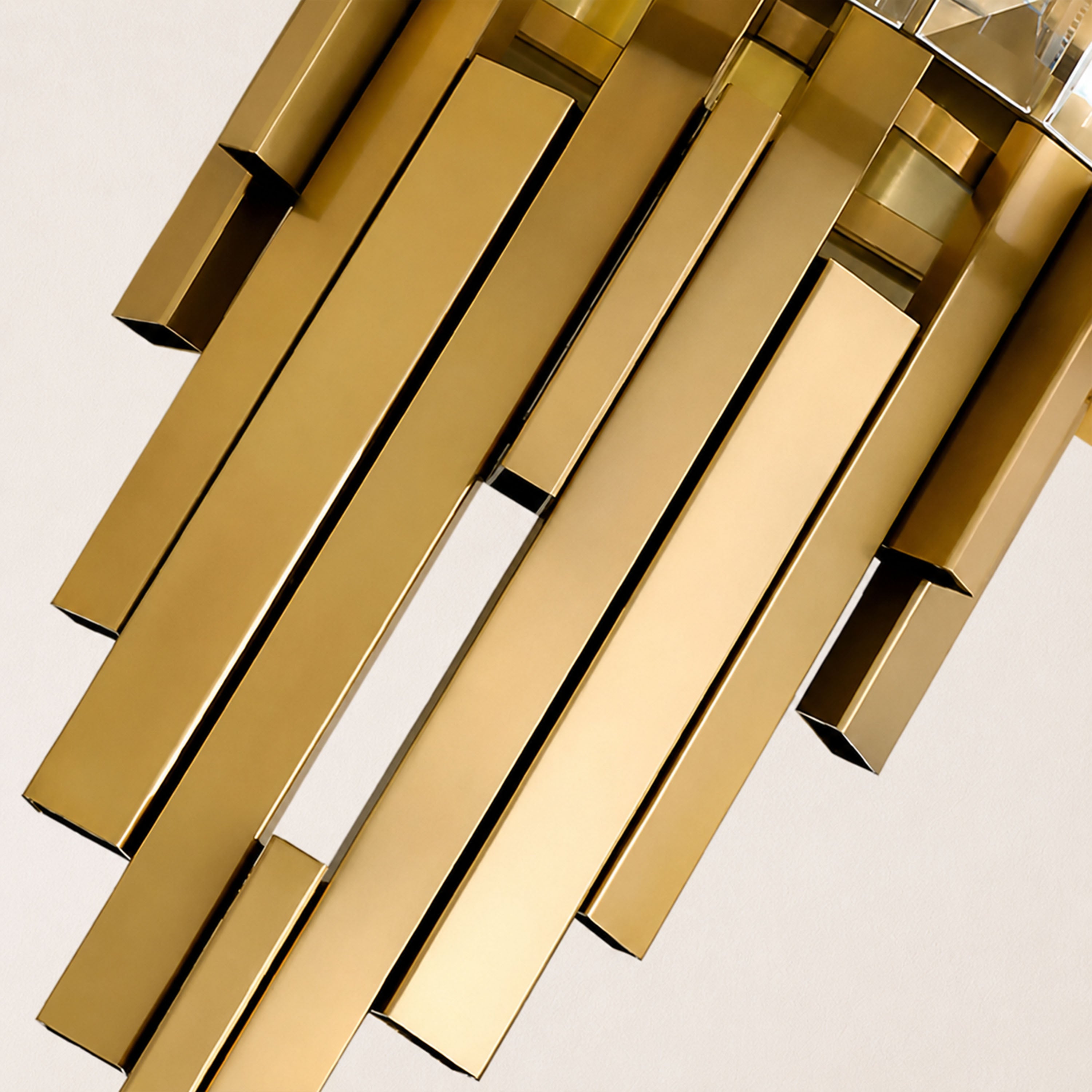 Solvoria Crystal Stepped Column Wall Sconce