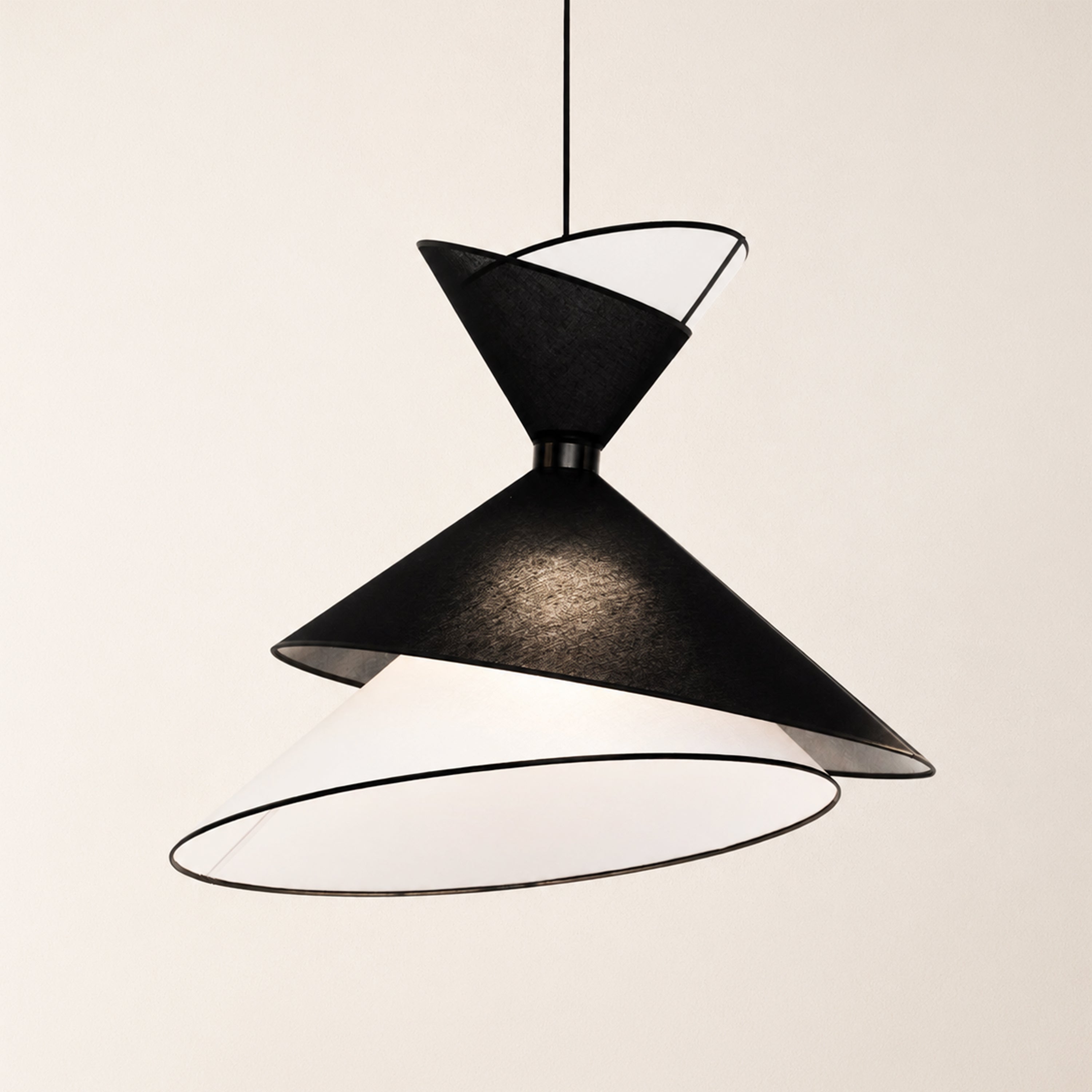 Akarie Pendant Lamp