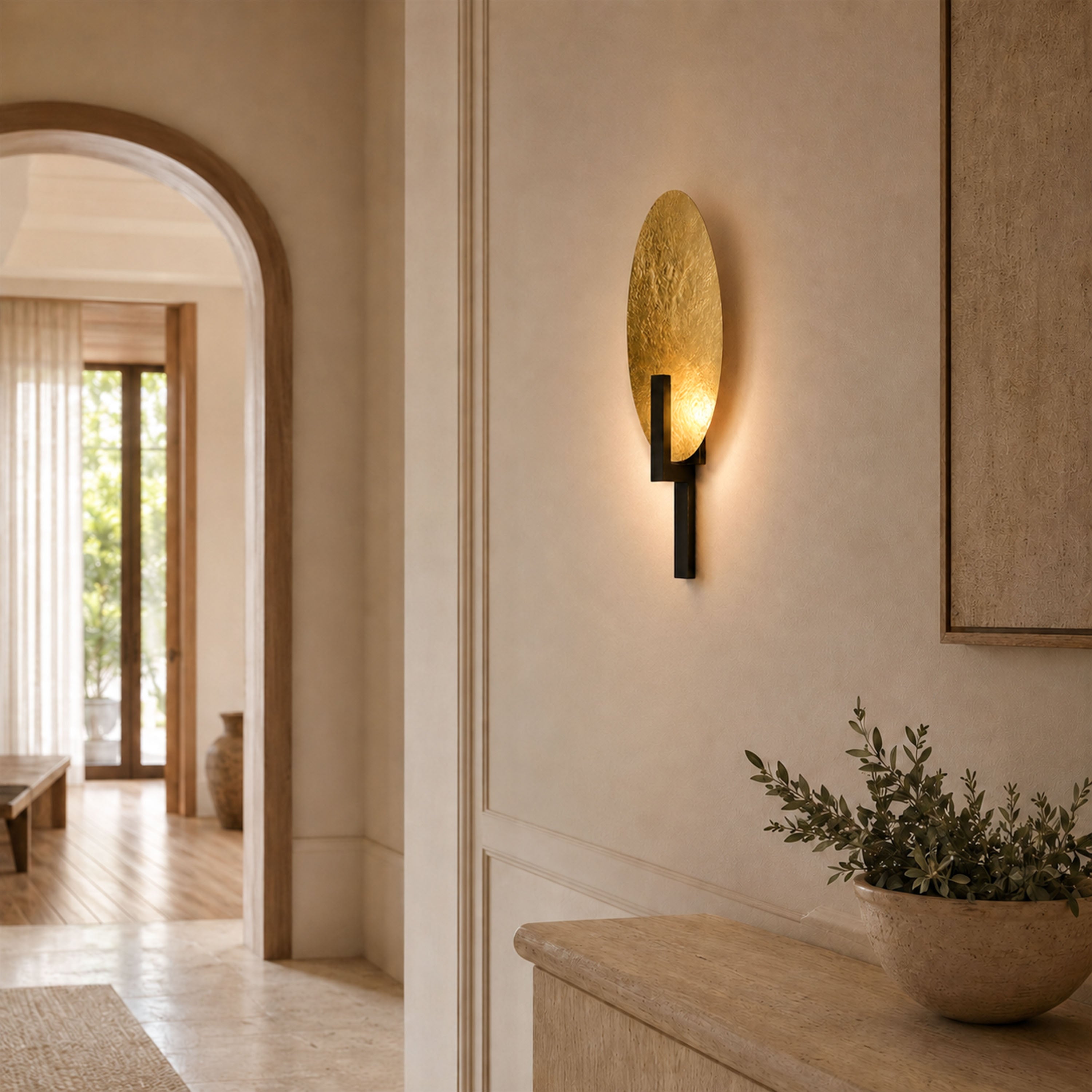 Solveta Metal Hammered Oval Wall Sconce