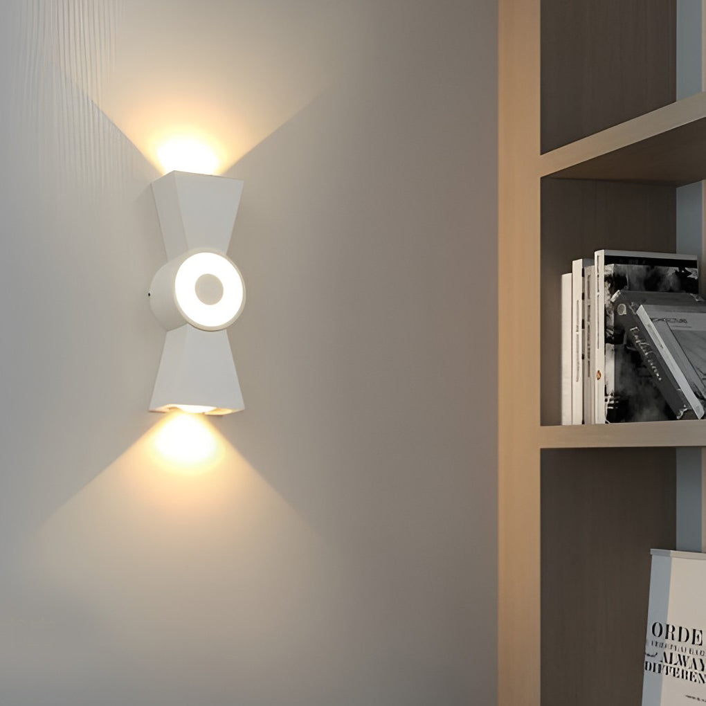 Heliogard Outdoor LED Wall Washer Light