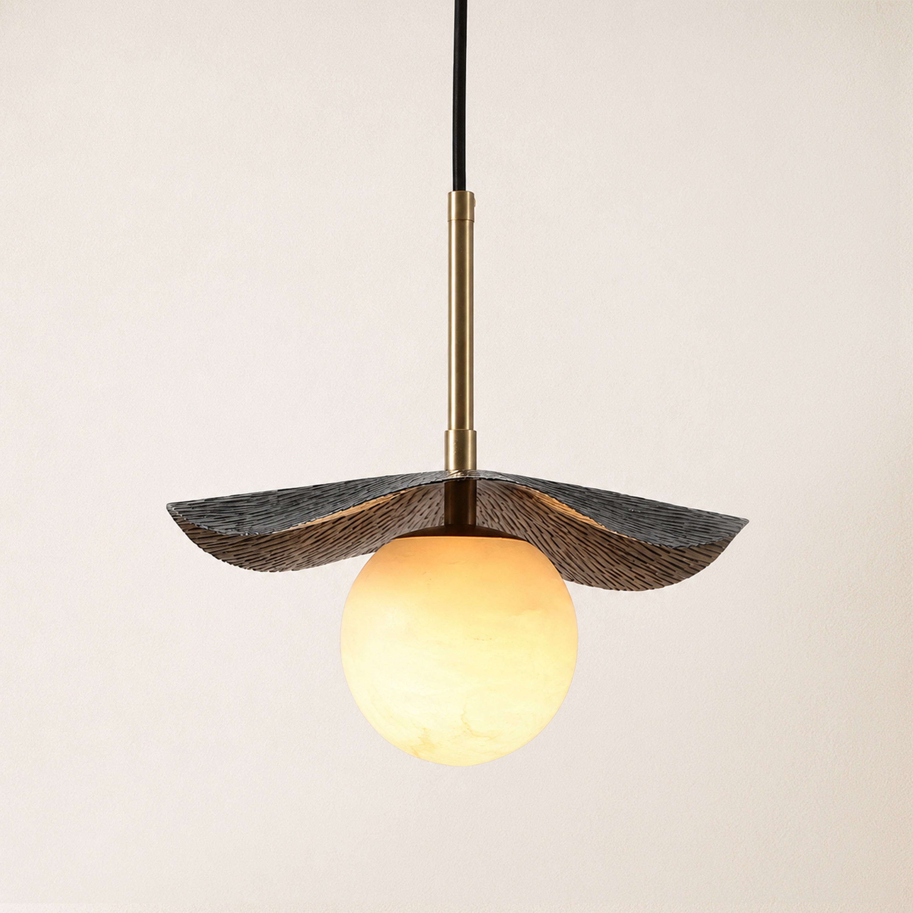 Ondine Alabaster Spherical Pendant Light