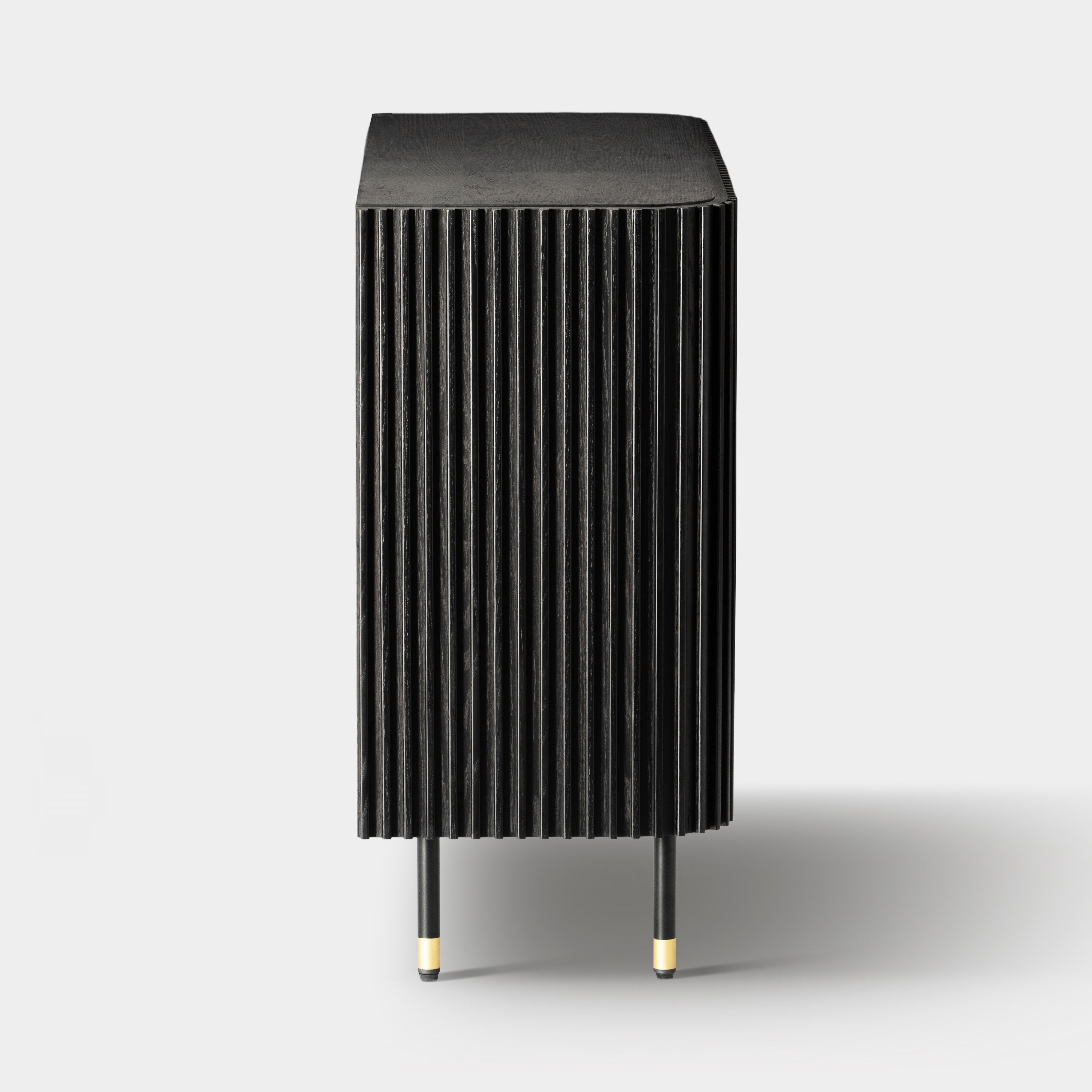 Ewan 40″ Oak Cabinet