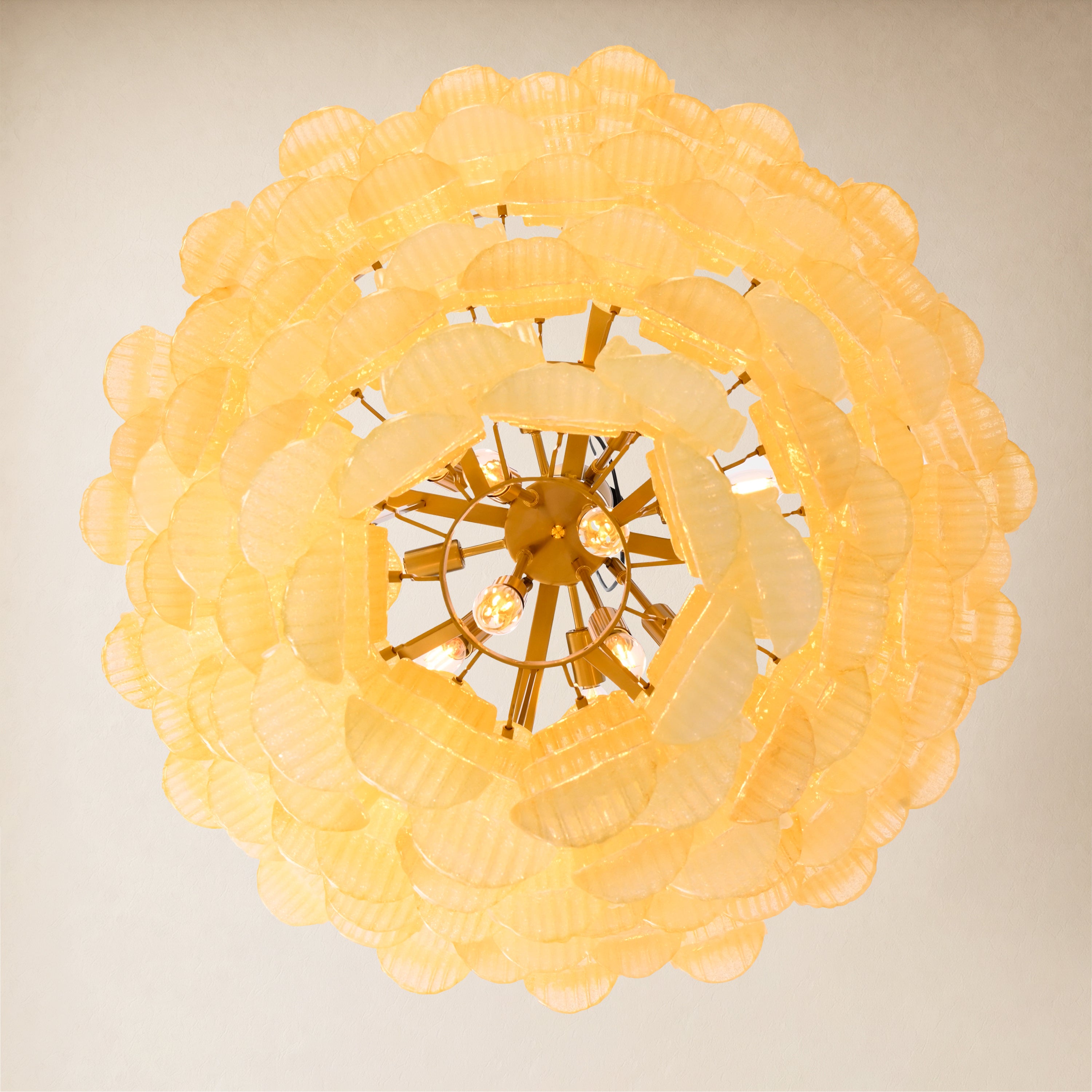 Solenne Rippled Glass Round Chandelier 29.5"D