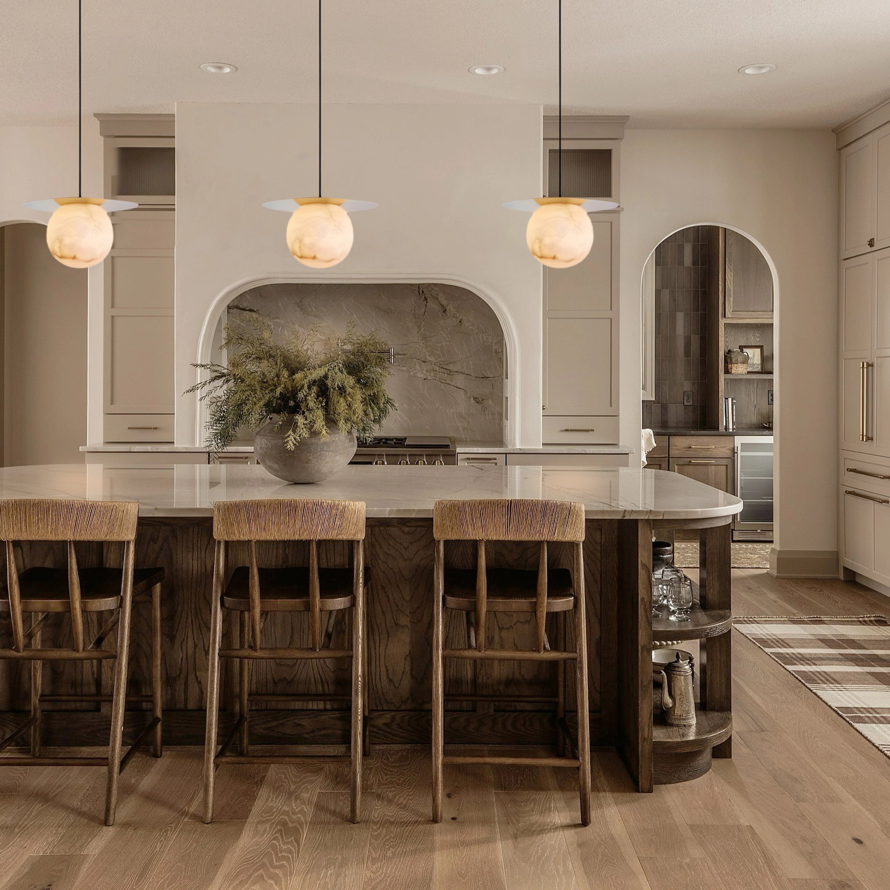 Dadaly Garfield Spanish Alabaster Small Art Bedside Pendant 26cmD