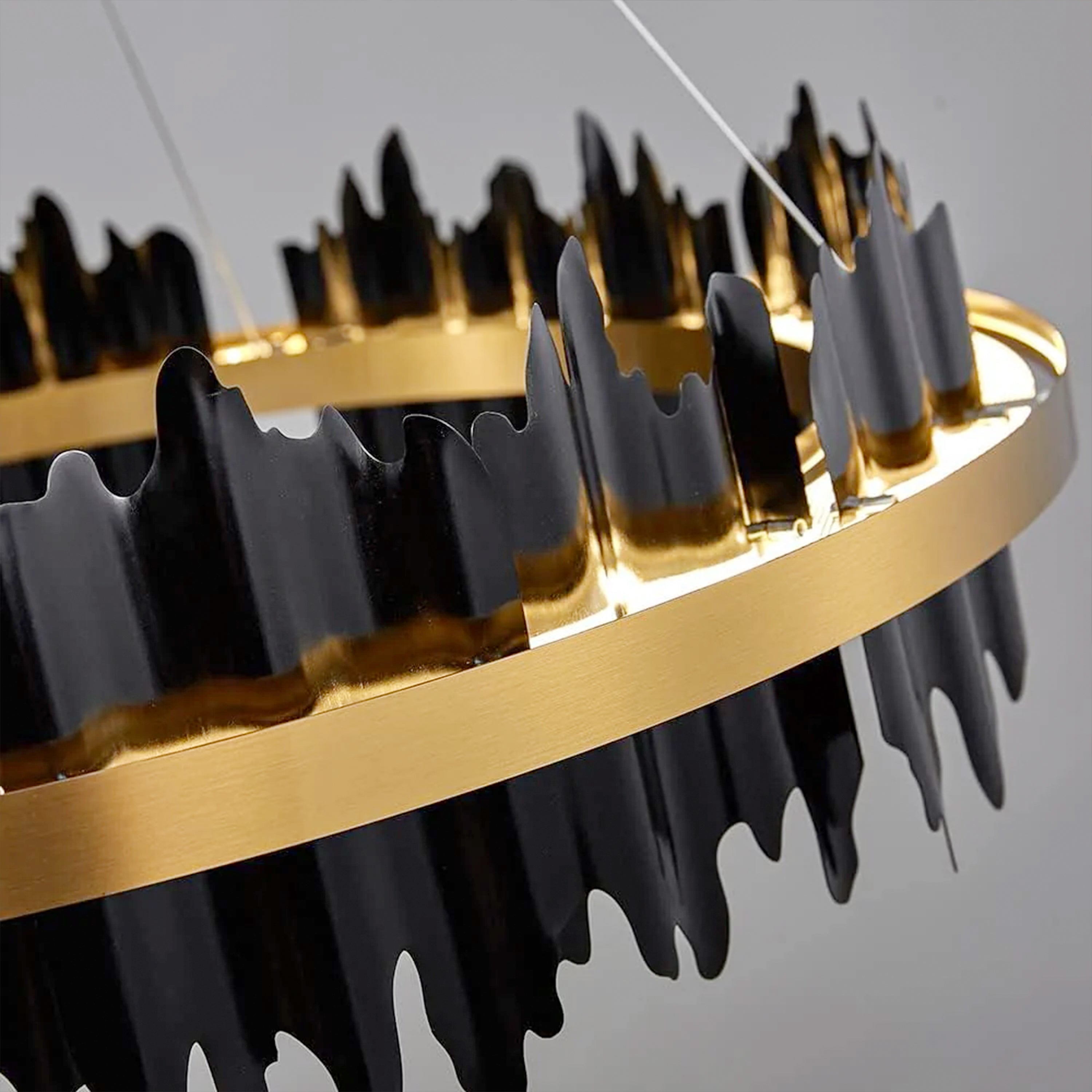 Arctira Metal Iceberg Round Chandelier 23.6"D