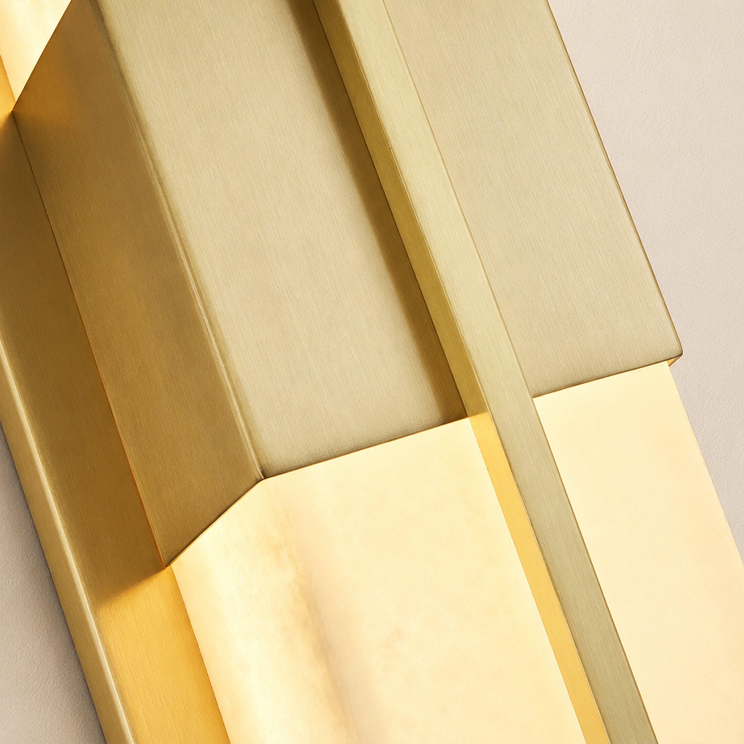 Caelum Alabaster Cuboid Wall Sconce