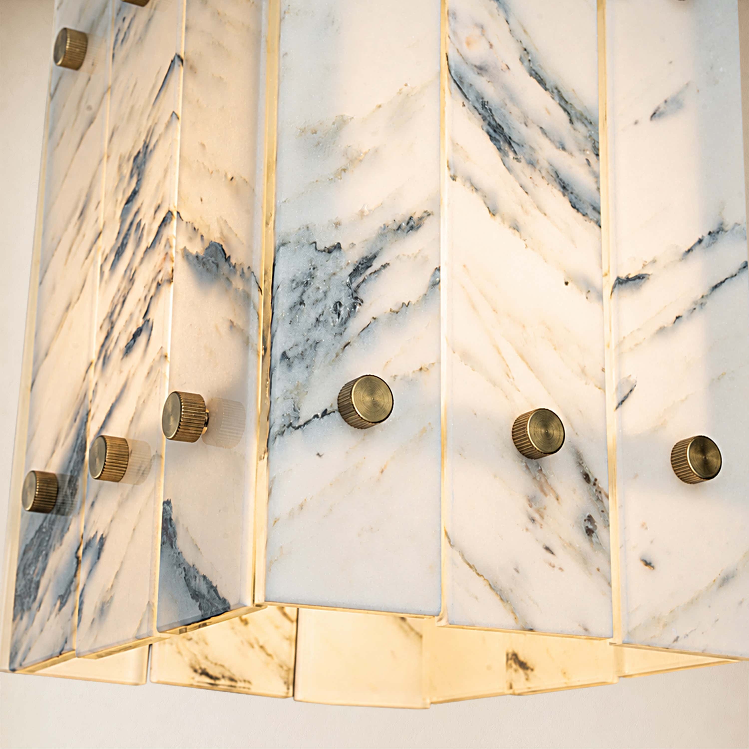 Pietra Quartz Box Pendant 6.6"W