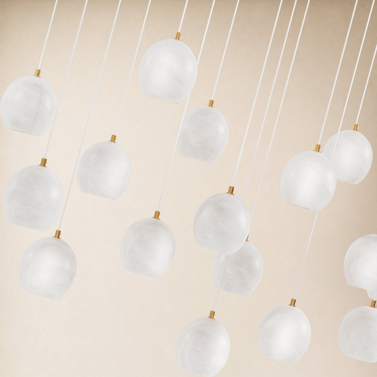 Quorvyn Resin Globe Linear Chandelier