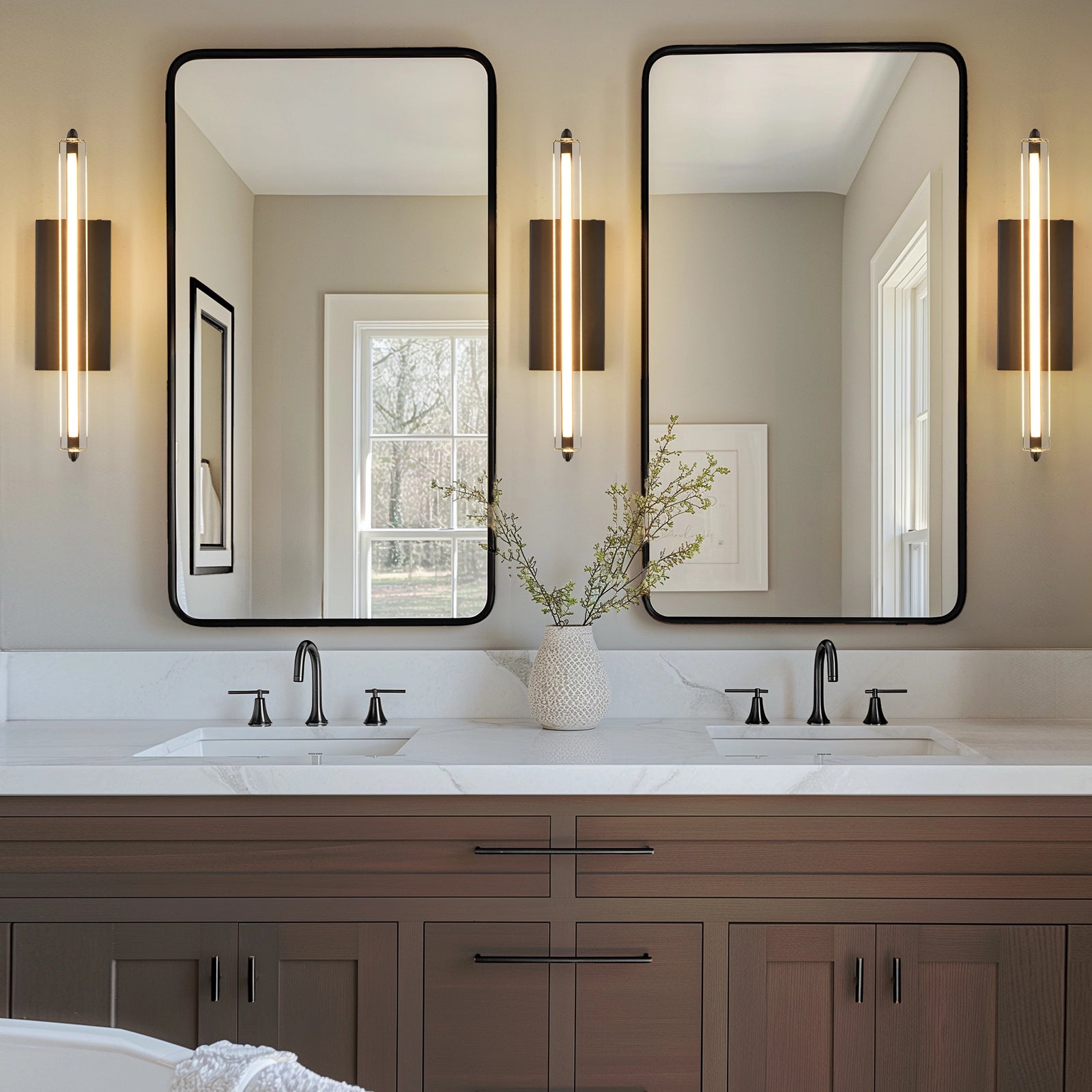 Clara Glow Crystal Single Wall Sconce 19"