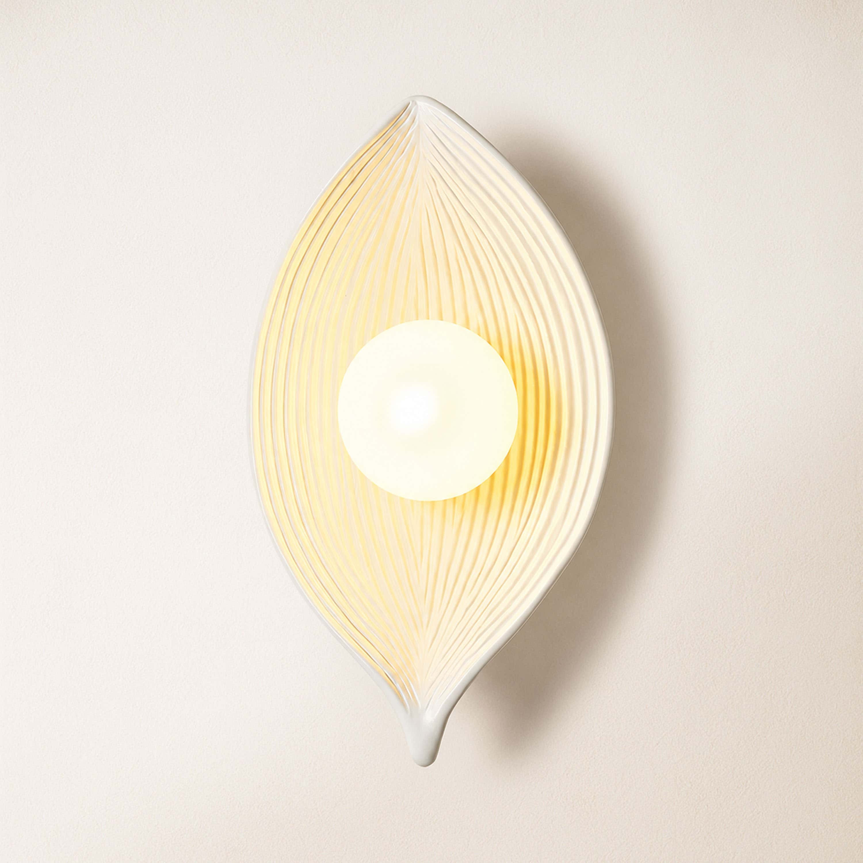 Sylvara Resin Leaf Wall Sconce