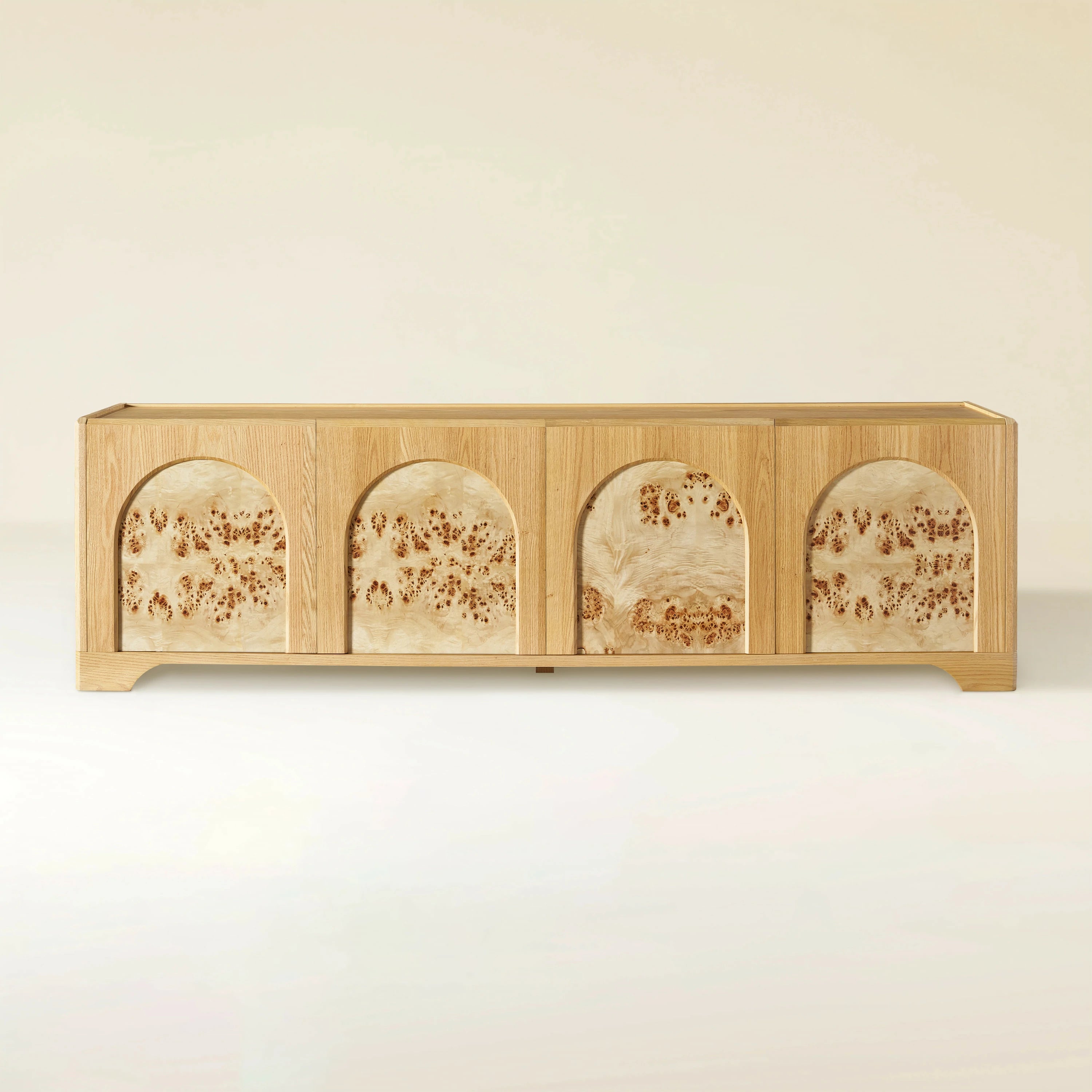 Aurora Oak Media Console 80"