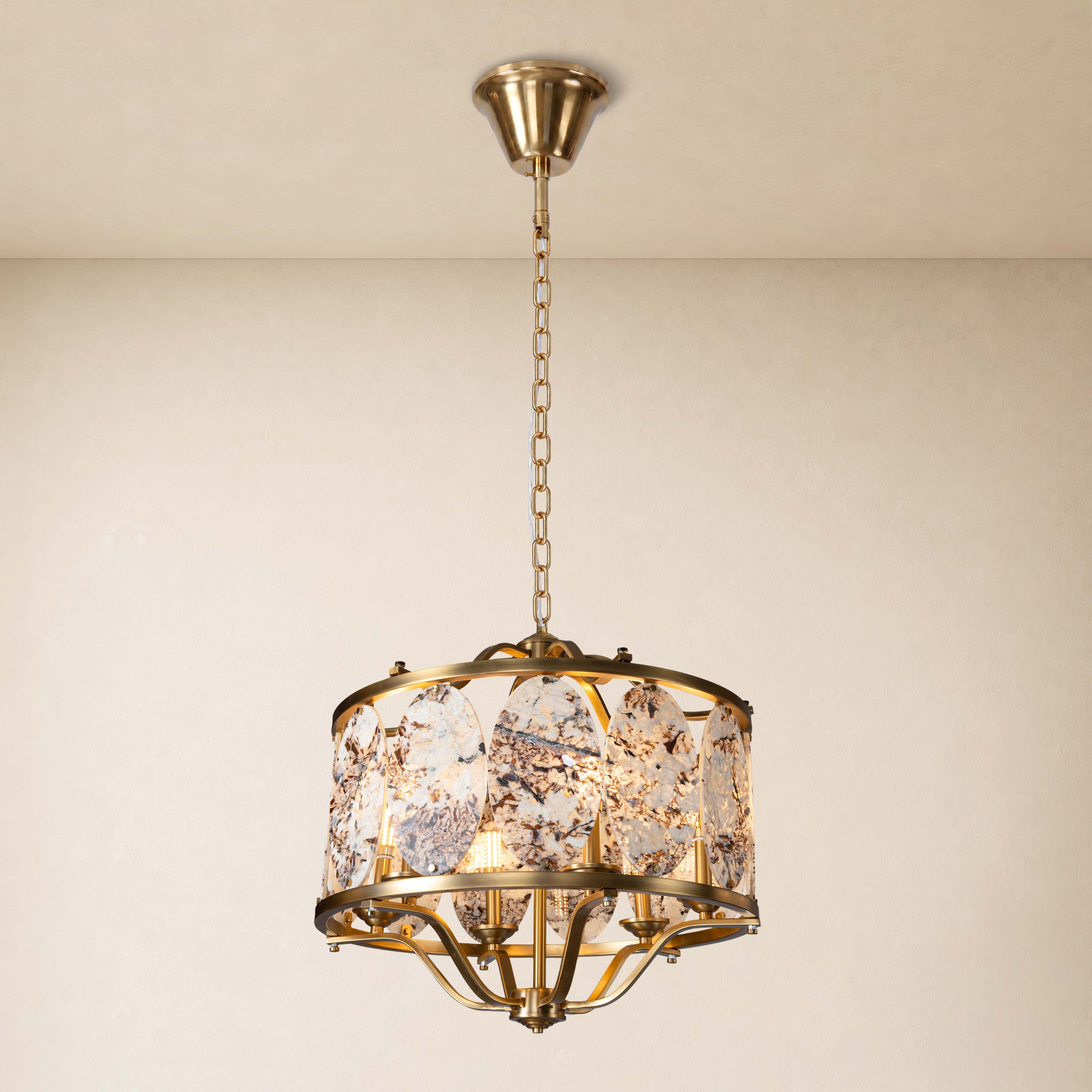Pietra Quartzite Round Chandelier 25.5"D