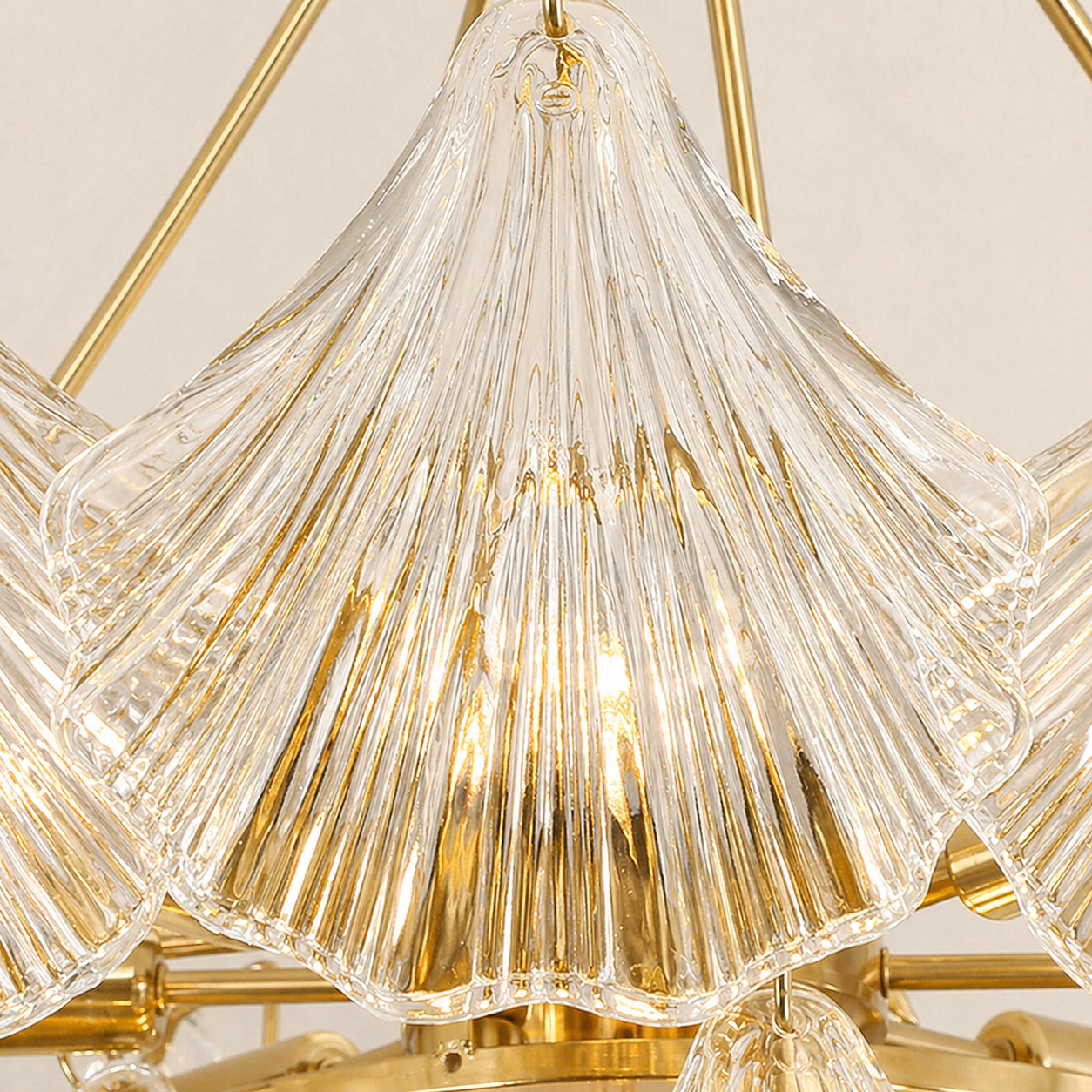 Marivelle Shell Glass Round Chandelier