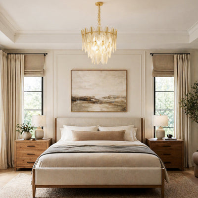 Marilyn Glass Feathers Round Chandelier