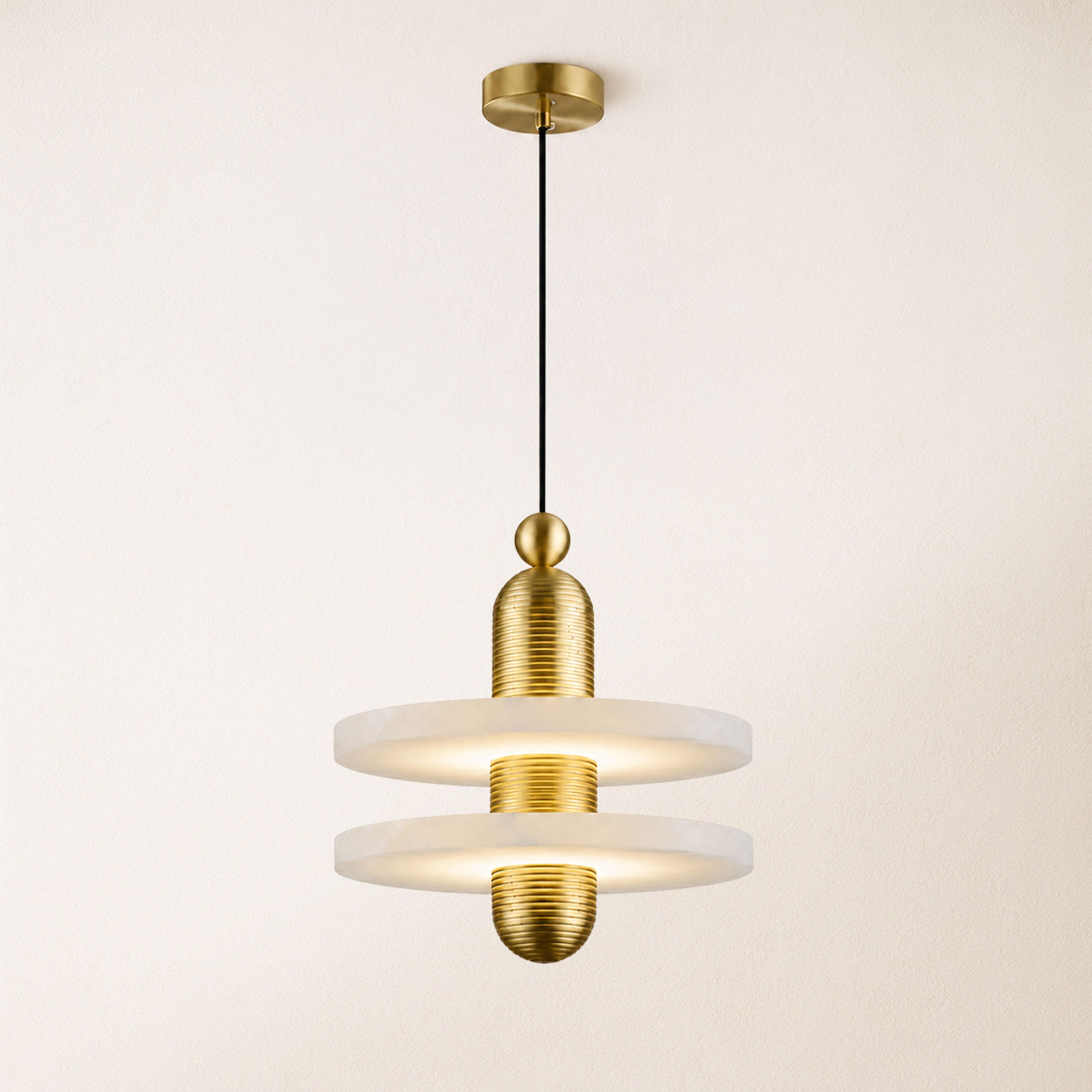 Median Mono Pendant Light