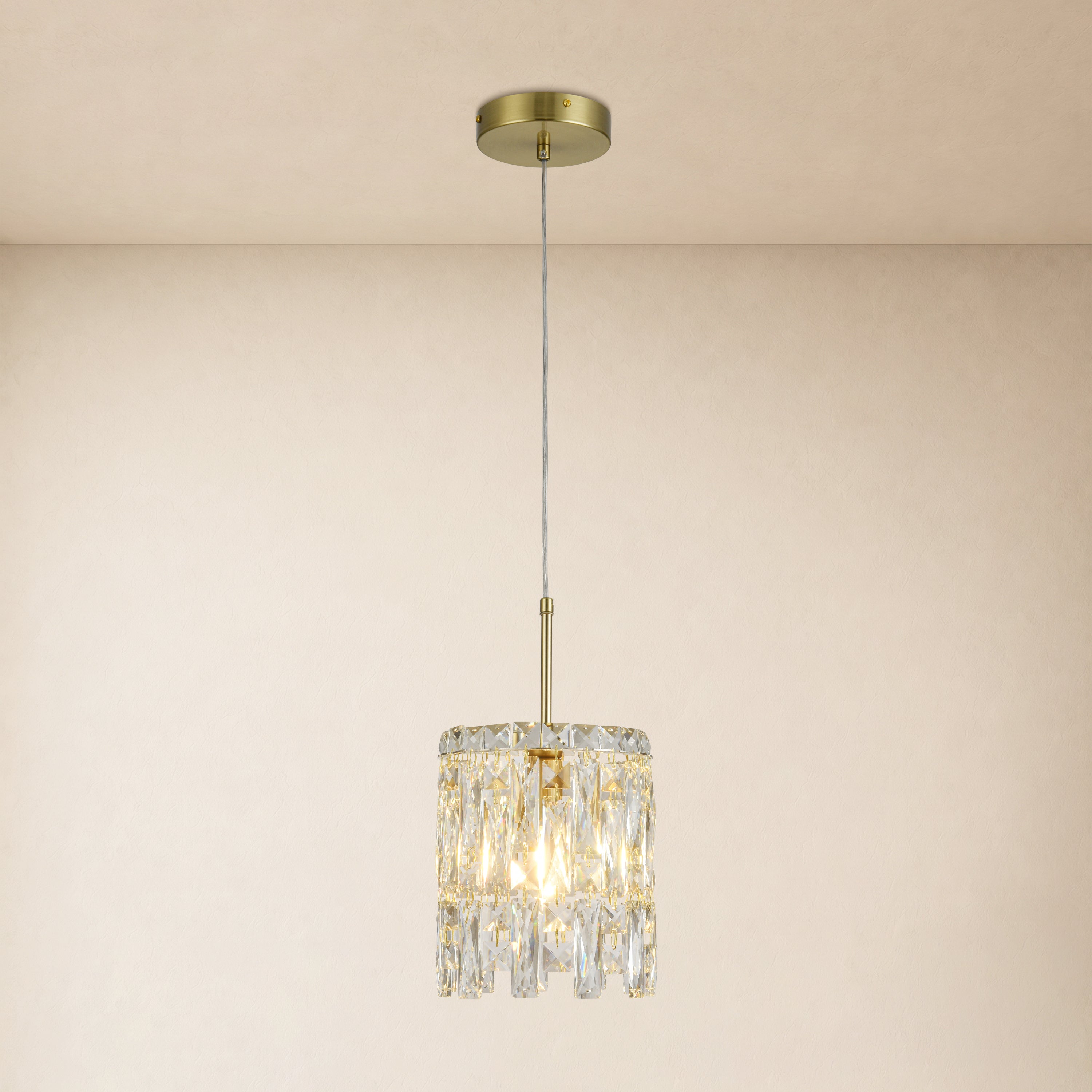 Lucentra Crystal Round Pendant 7"W#Finish_Gold