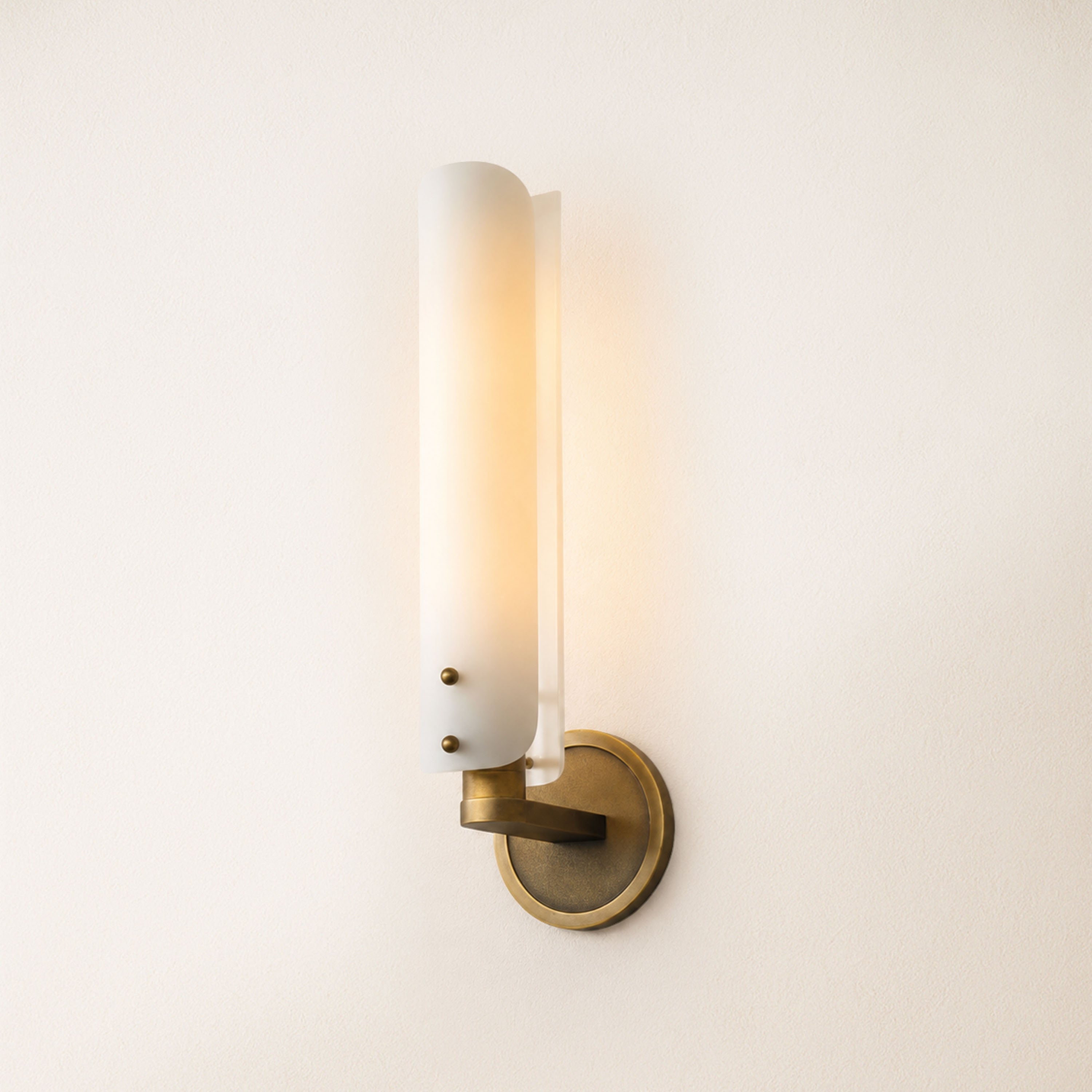 Wornak Glass Wall Lamp