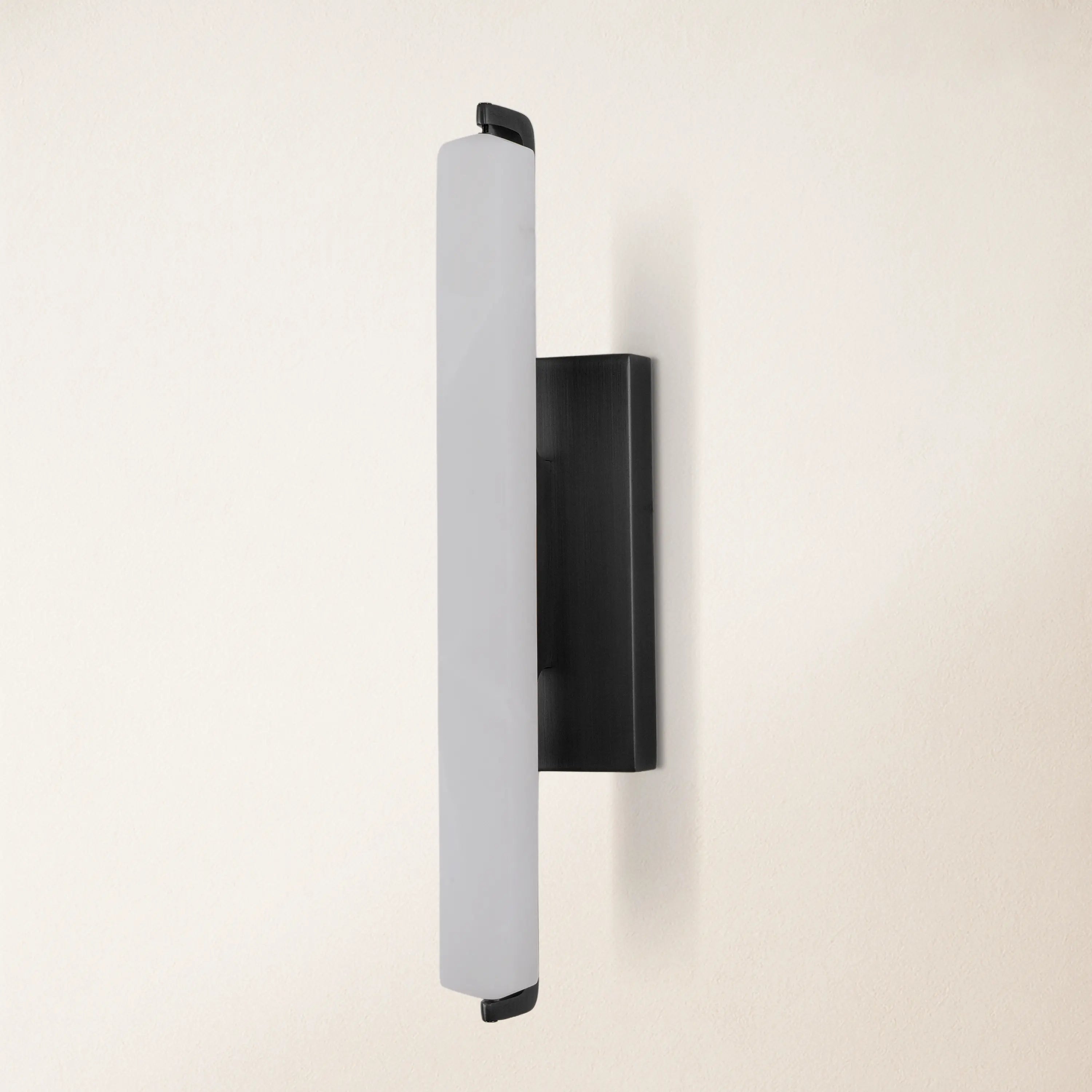 Clara Glow Alabaster Single Wall Sconce 48cm