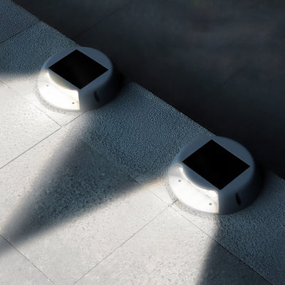 Solumgard Flushmount Solar Outdoor Step Light