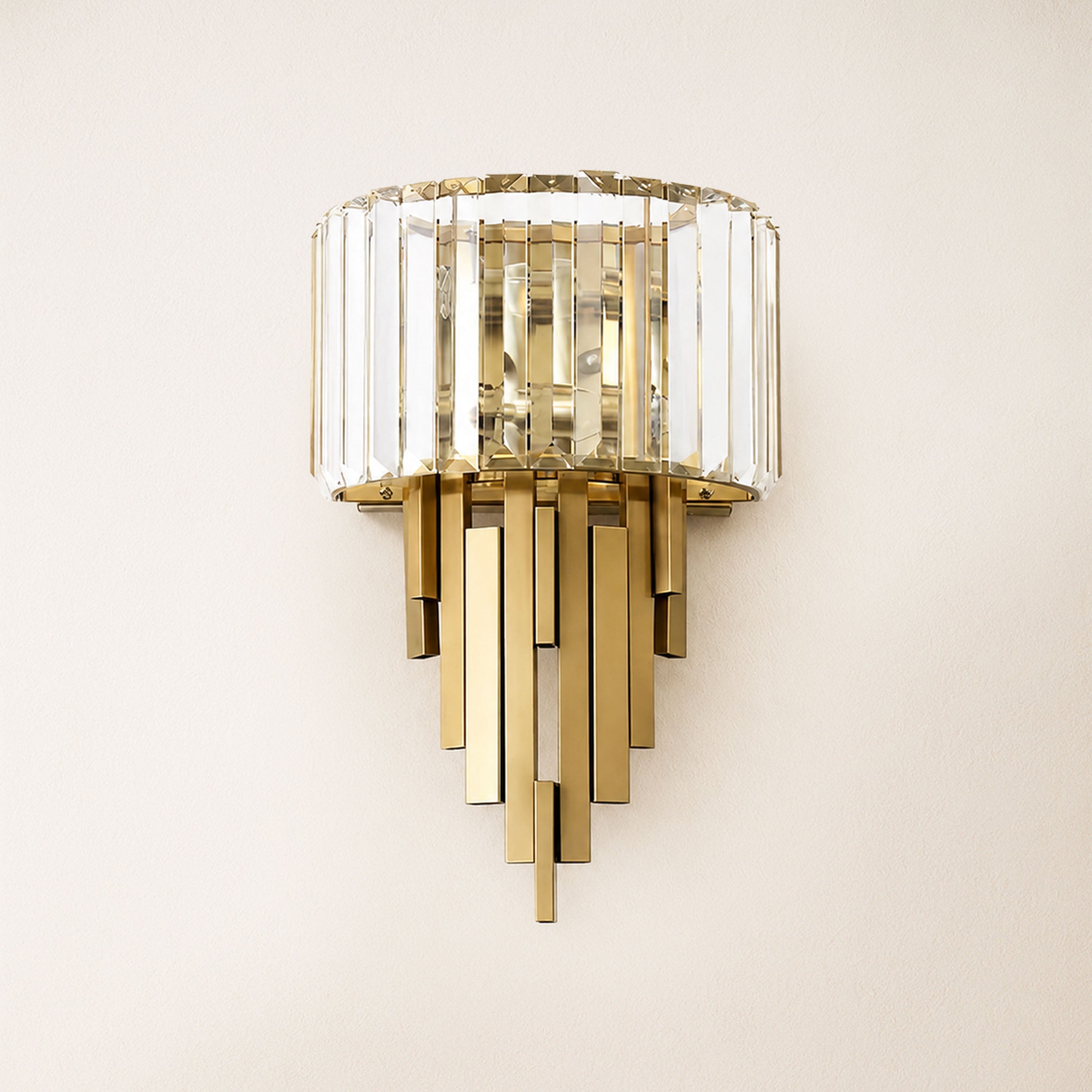 Solvoria Crystal Stepped Column Wall Sconce
