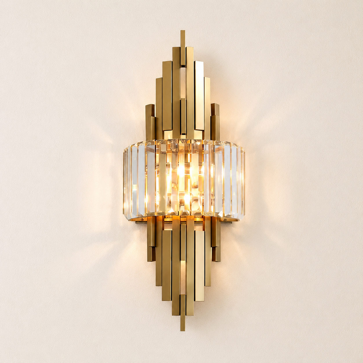 Solvoria Crystal Stepped Column Wall Sconce