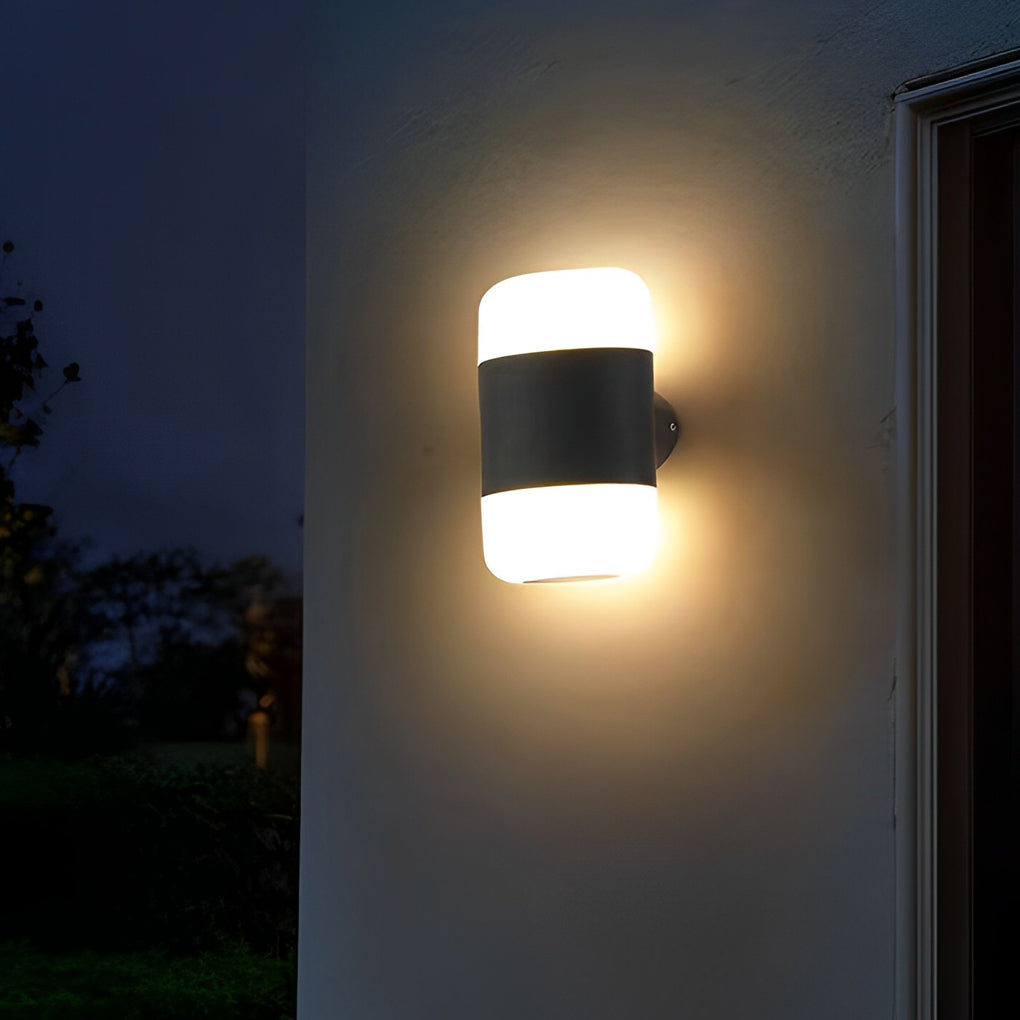 Vallumina Round Outdoor Up Down Wall Light