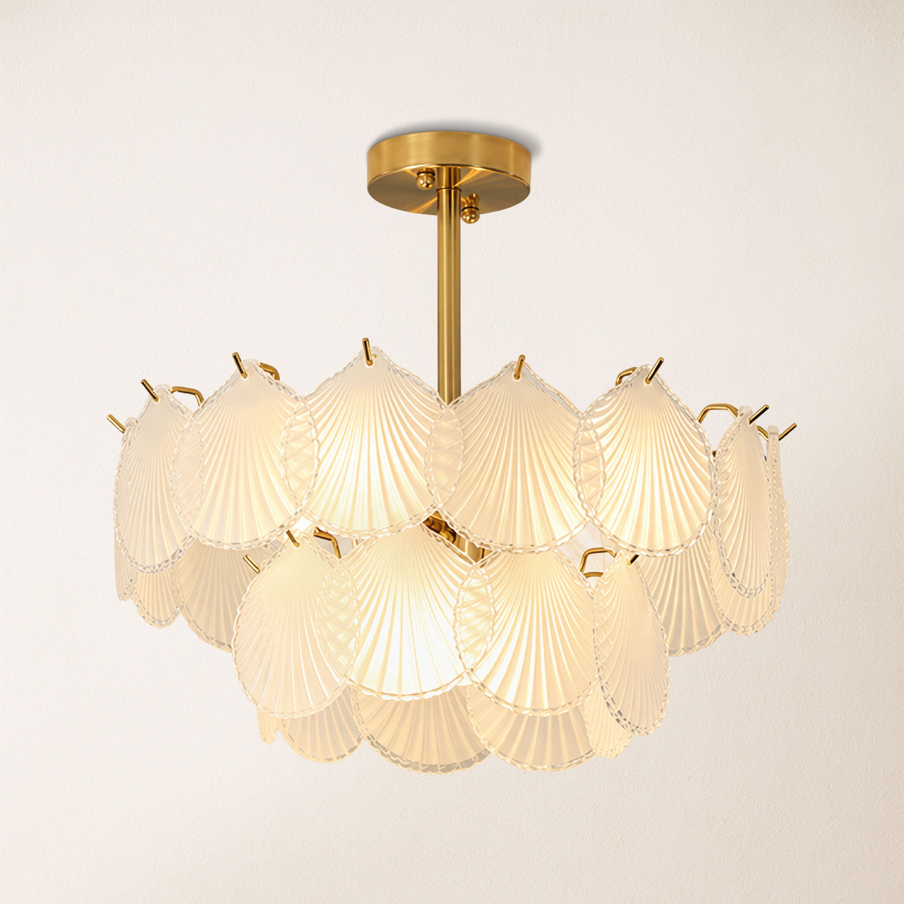 Marivelle Luxury Shell Glass Chandelier