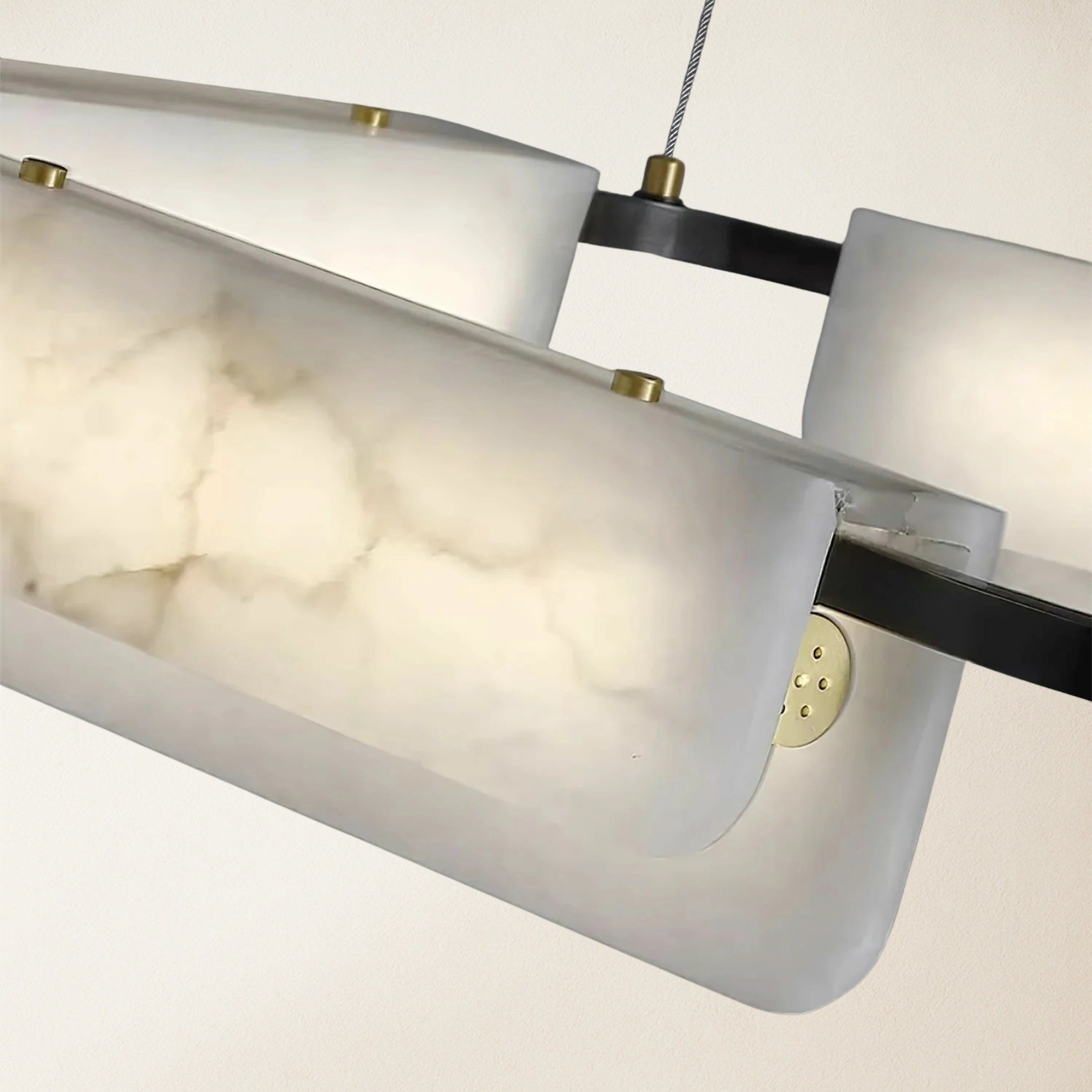 Deli Alabaster Chandelier 80cm D