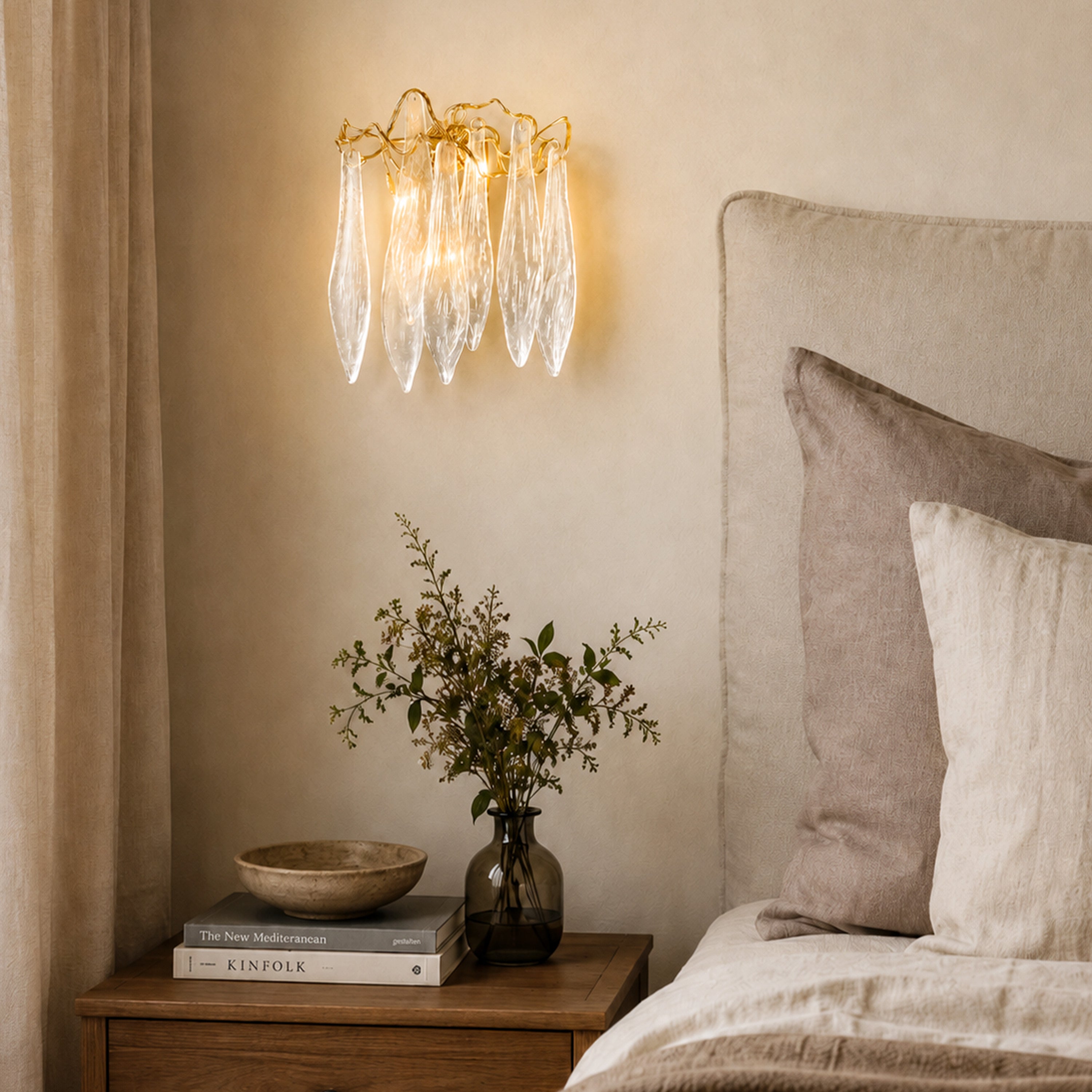 Cascadia Waterfall Crystal Wall Lamp