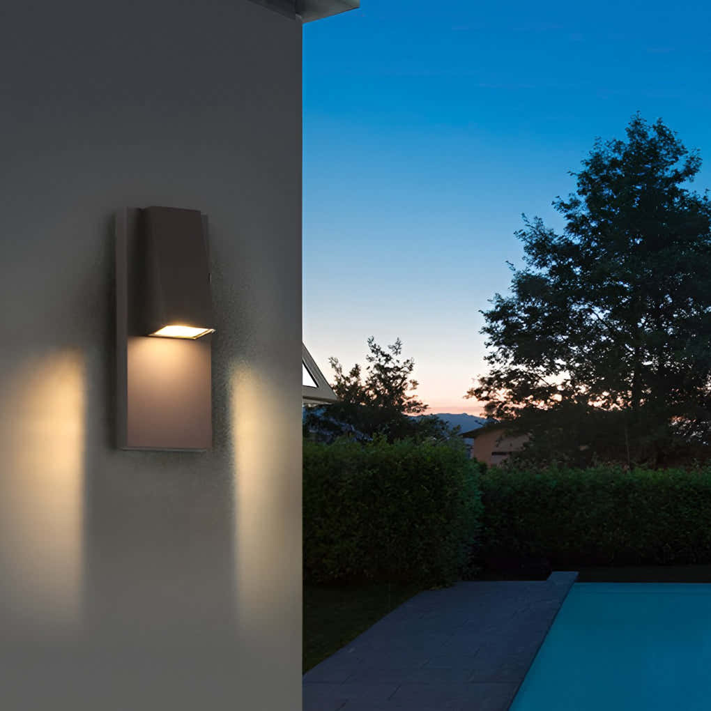 Barrieray Rectangle LED Outdoor Wall Light