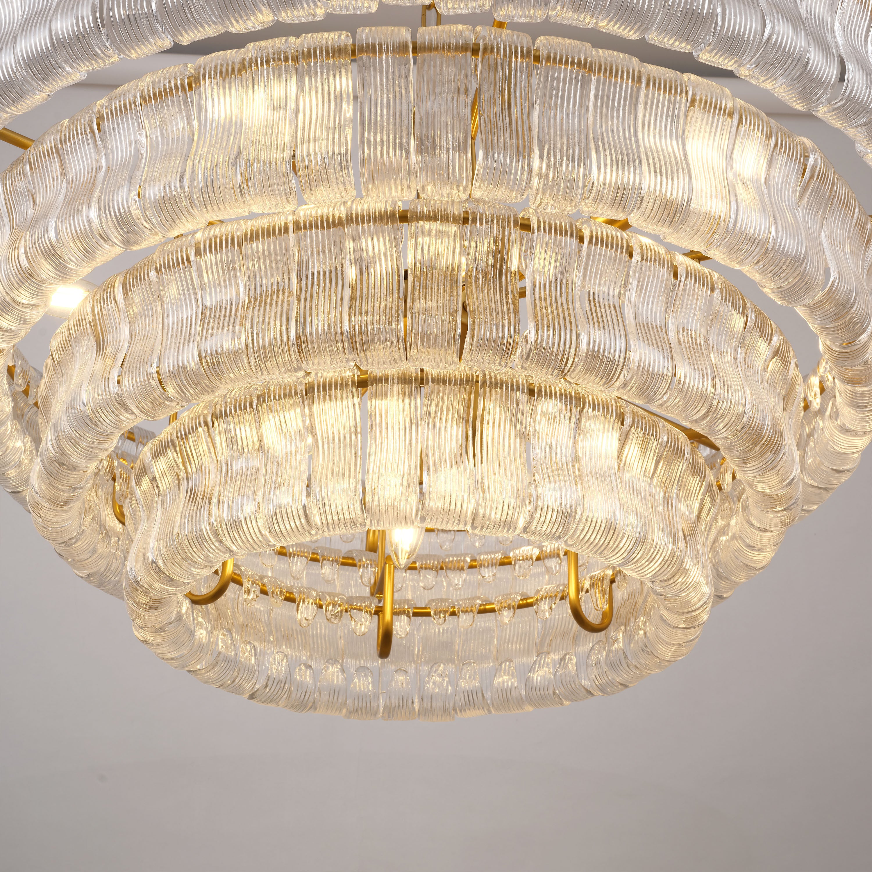 Ondalia Tiered Glass Round Chandelier 36"D