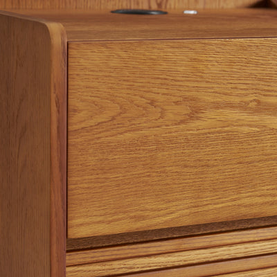 Devon Oak Nightstand 20“W