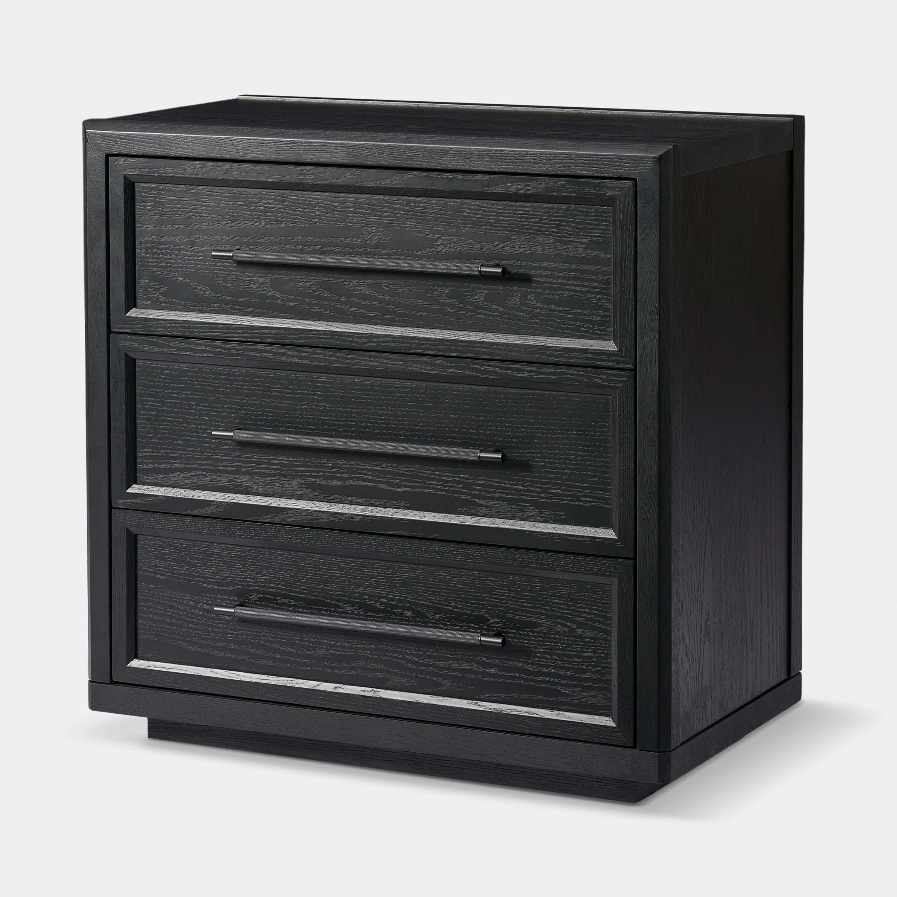 Alvar 32″ Oak 3-Drawer Chest