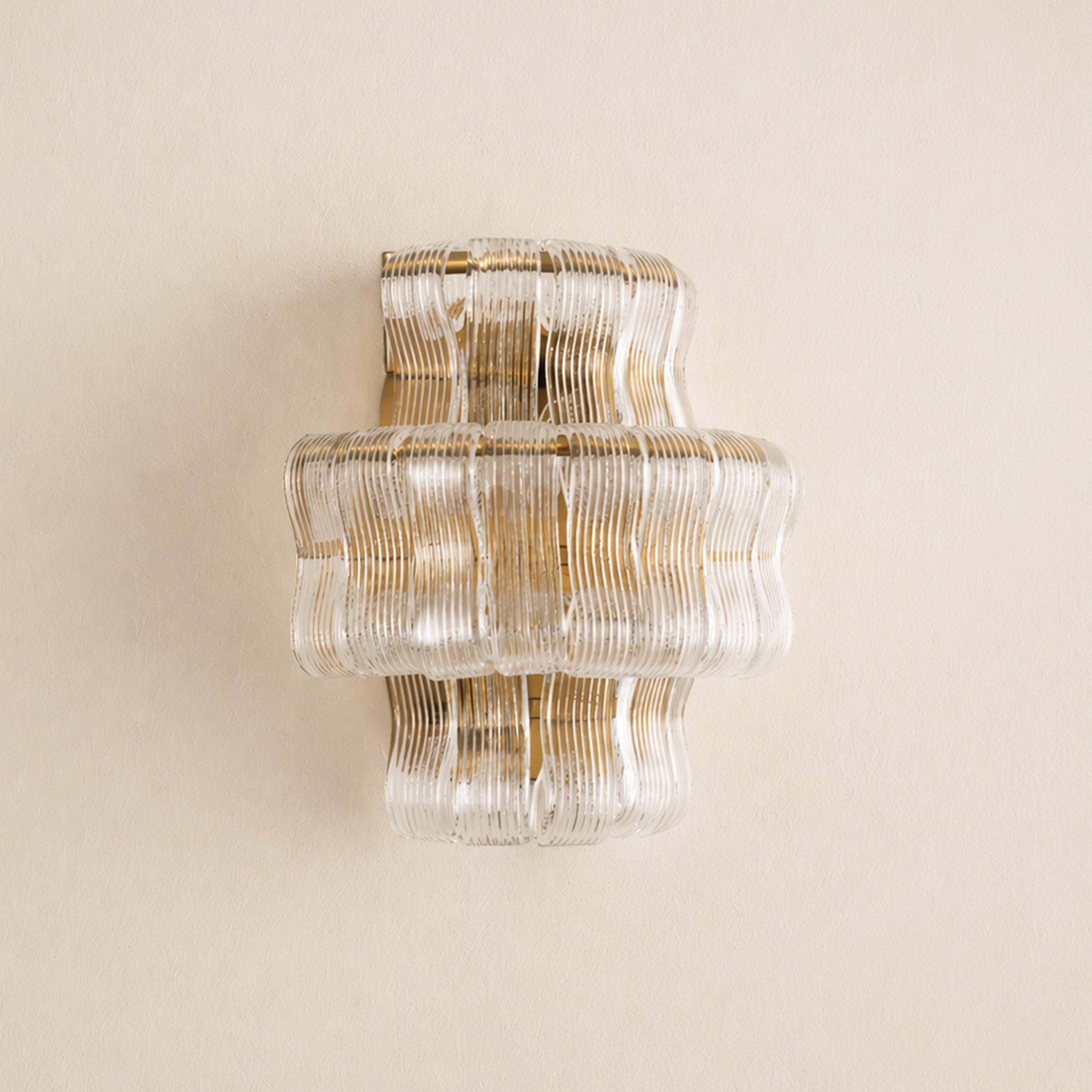 Ondalia Tiered Glass Wall Sconce
