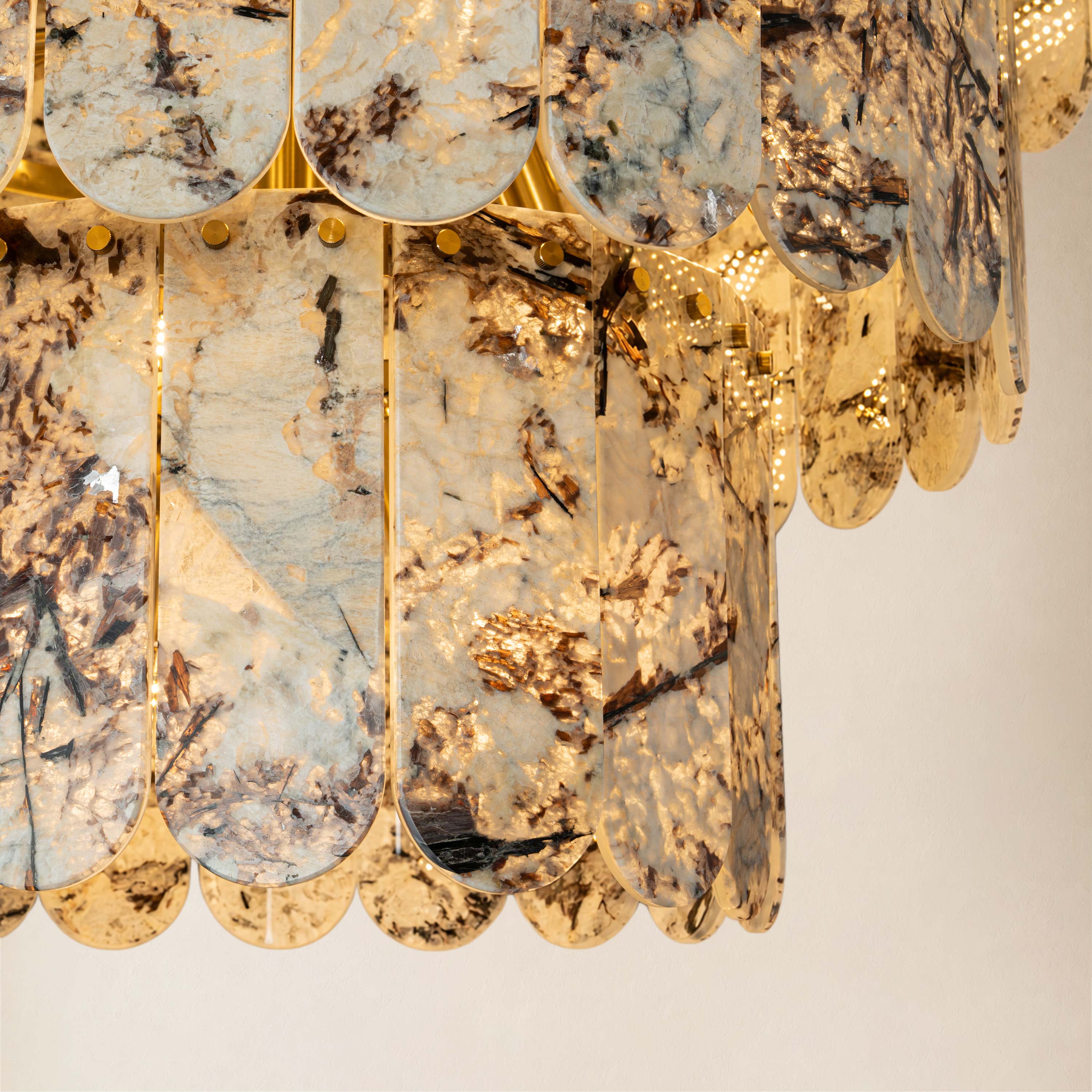 Pietra Quartzite Tiered Chandelier 39.3"D
