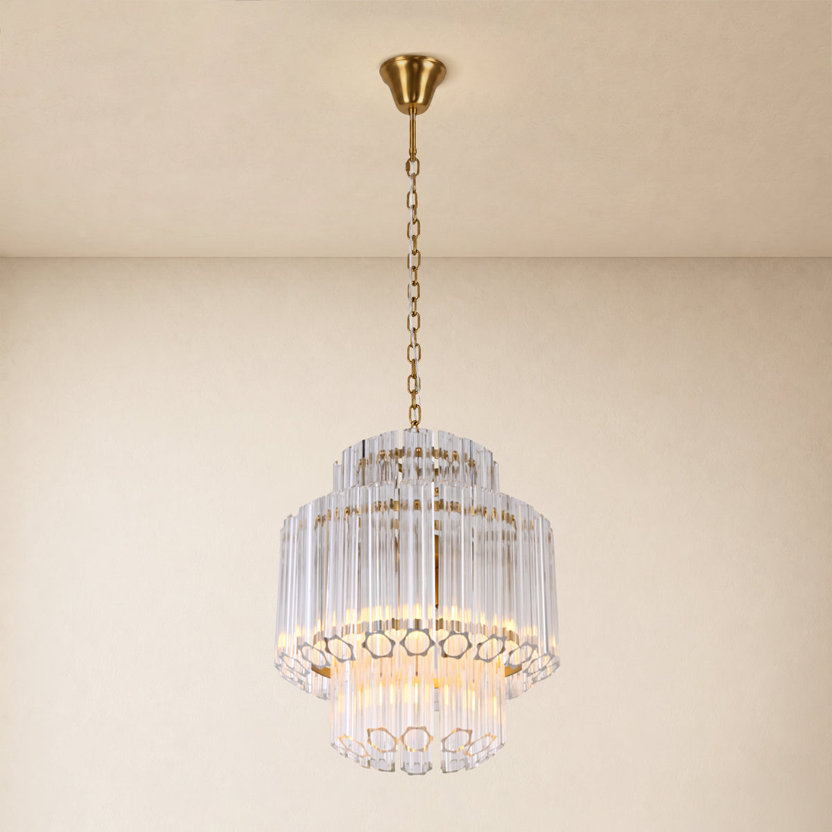 Dawelle Fluted Glass Tiered Round Chandelier 15.7"D