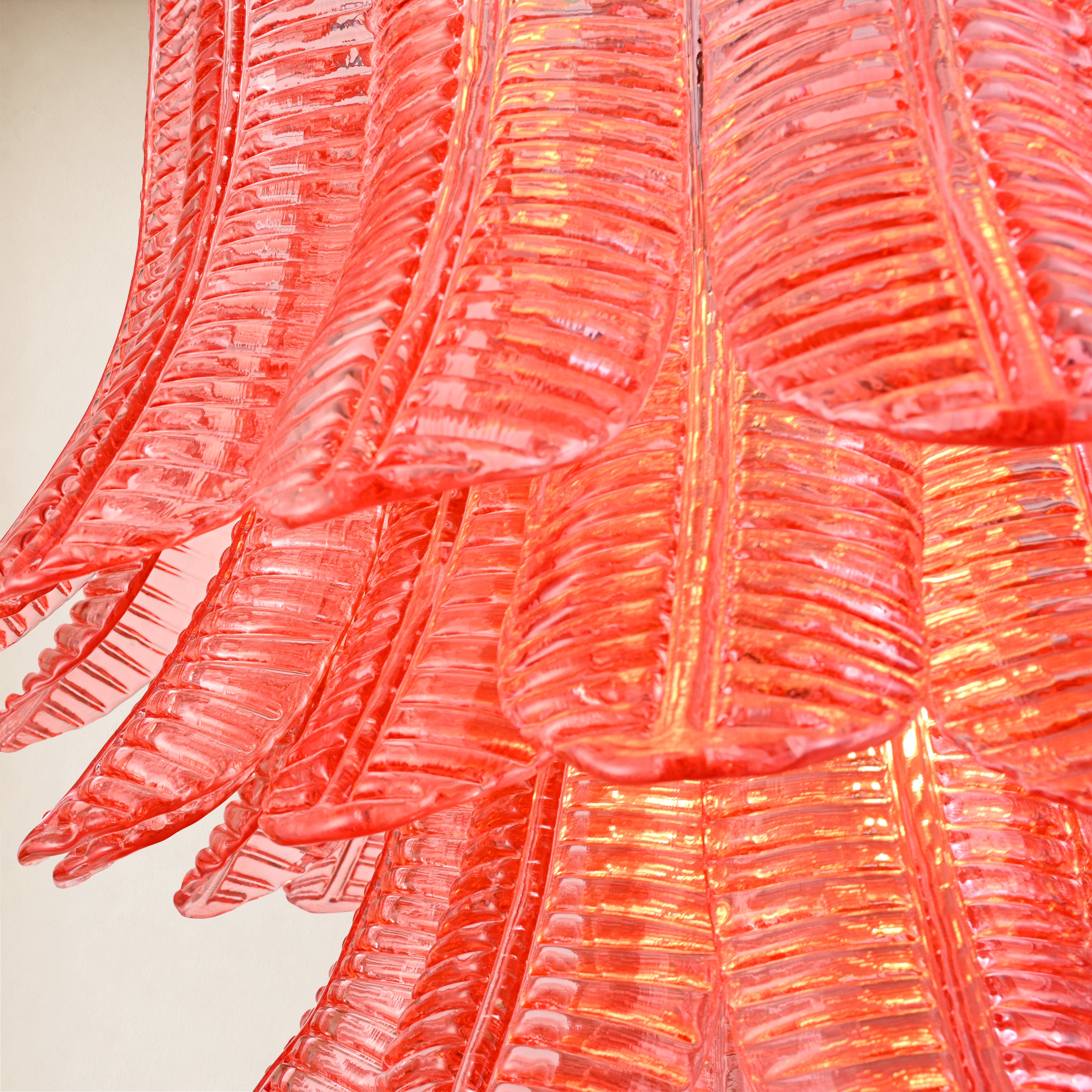 Nivelle Glass Leaf Round Chandelier 25.5"D