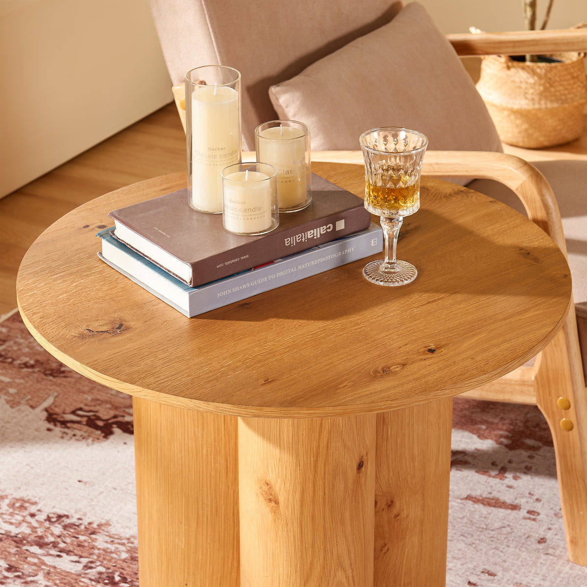 Trefoil Round Side Table 24"