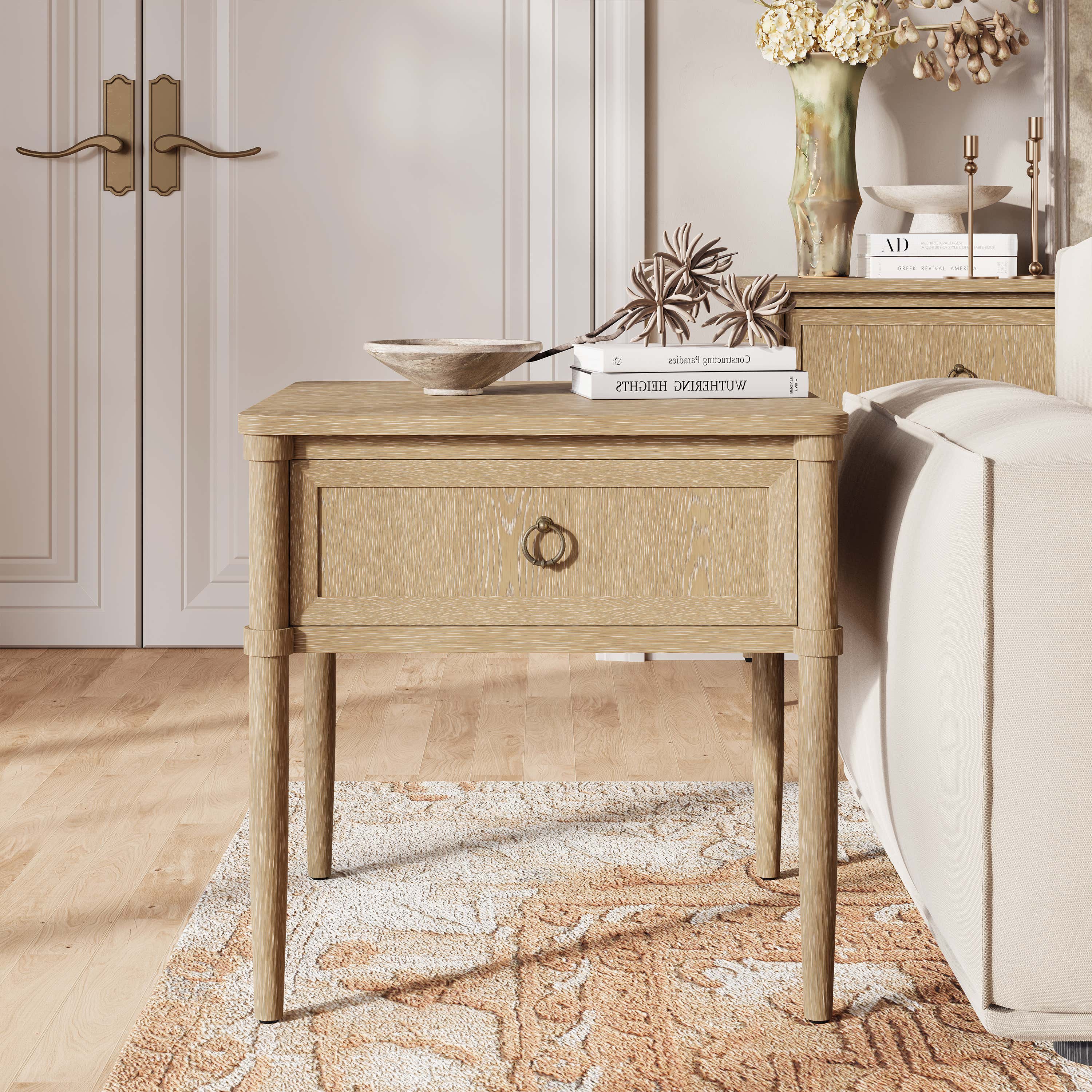 Maison Oak Side Table