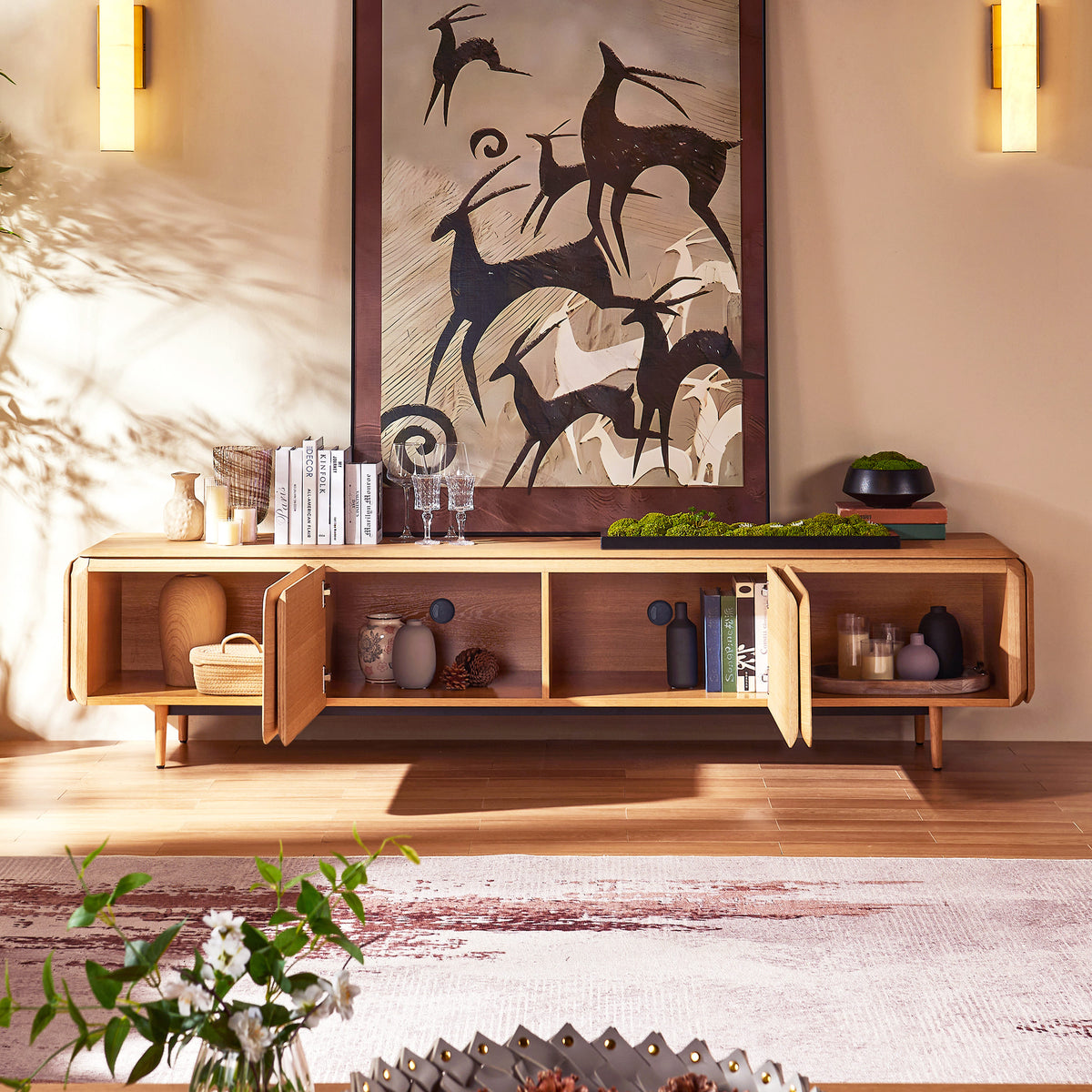 Dolmen Media Console 86"