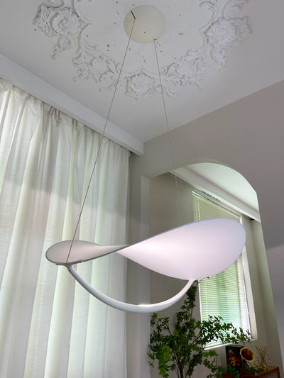 Luvra Floating Arc Pendant Light