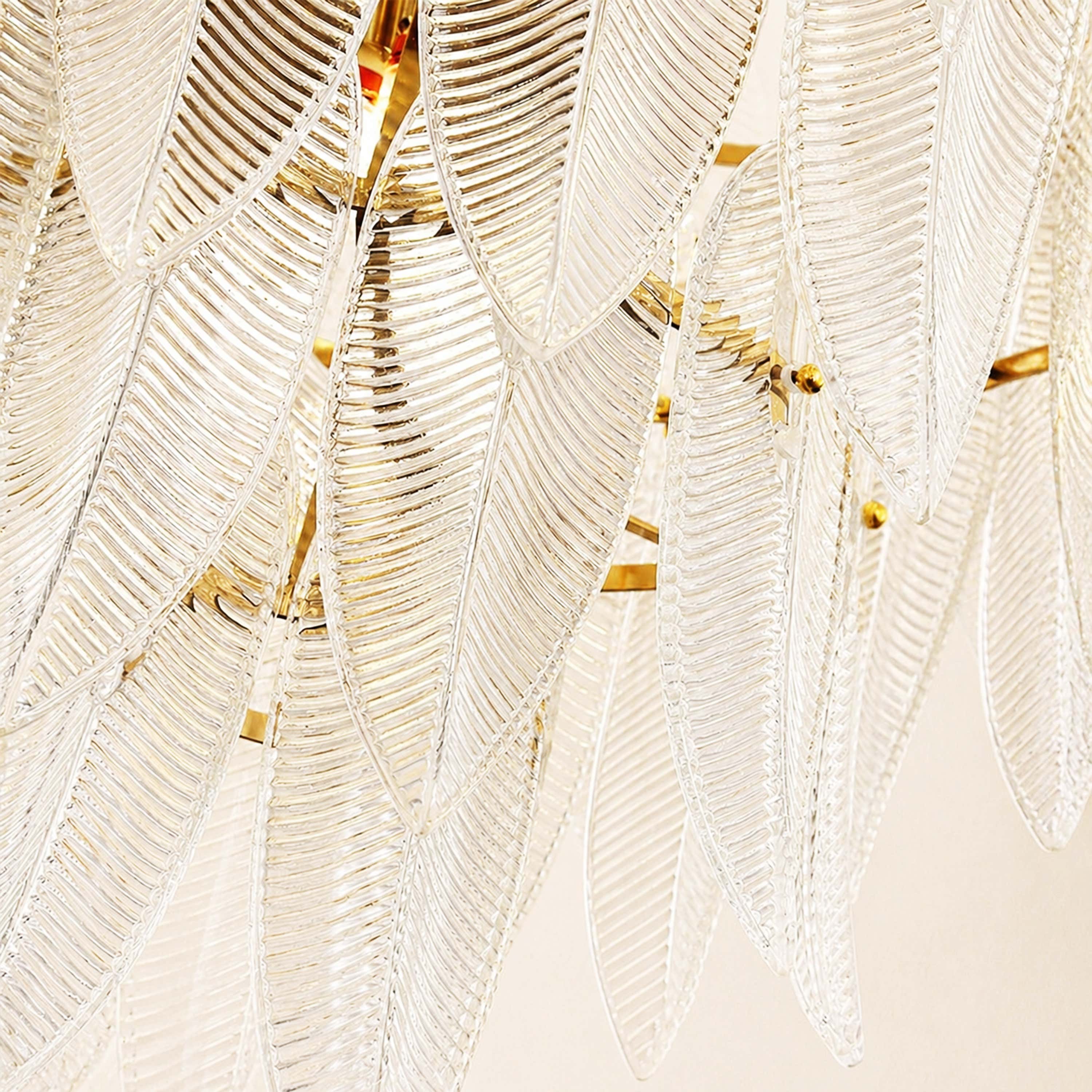 Marilyn Glass Feathers Round Chandelier