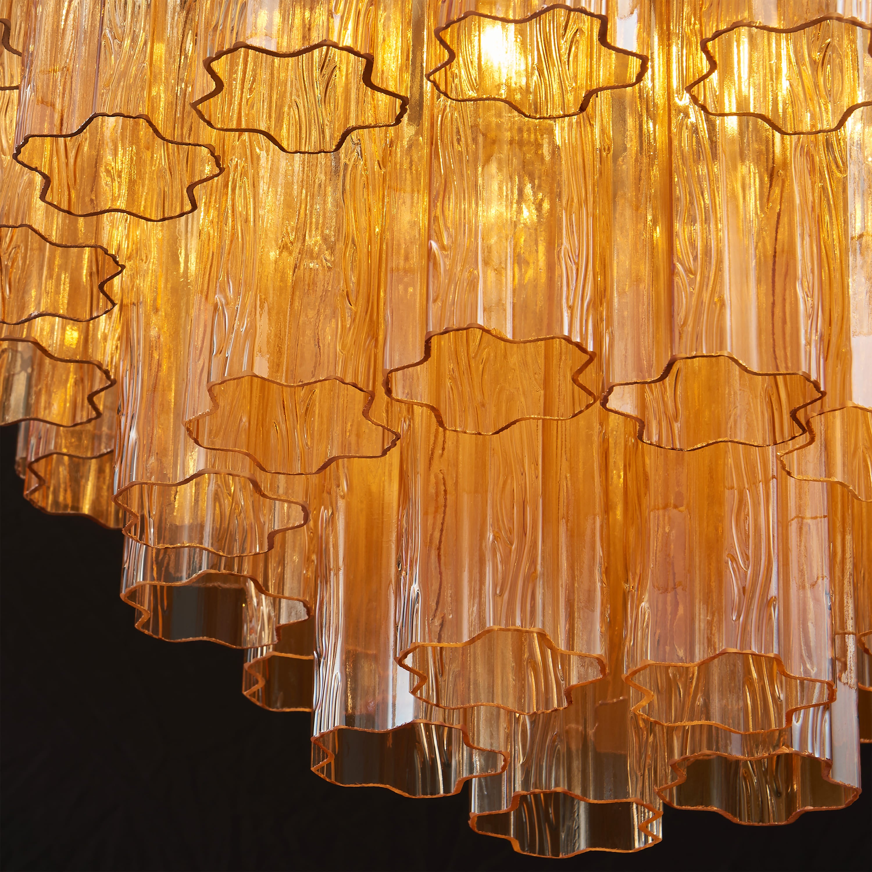 Dawel Glass Round Chandelier 24"D