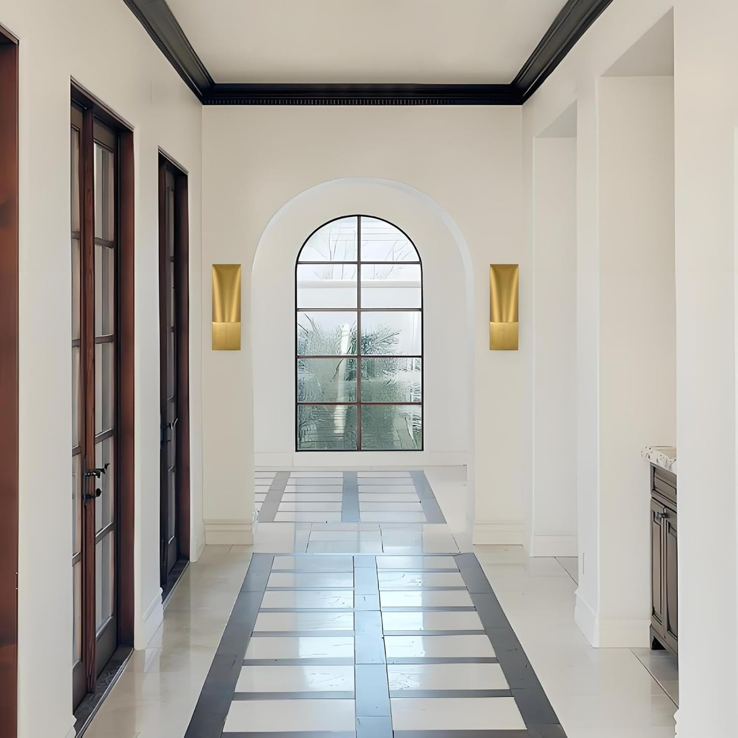 Trany Vertical Wall Sconce 18"H