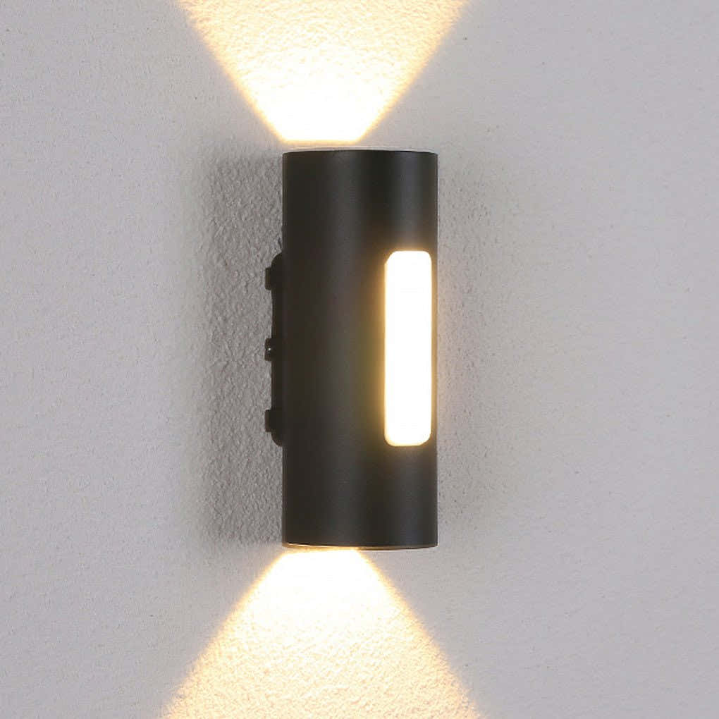 Invictalume Outdoor Up Down Wall Light