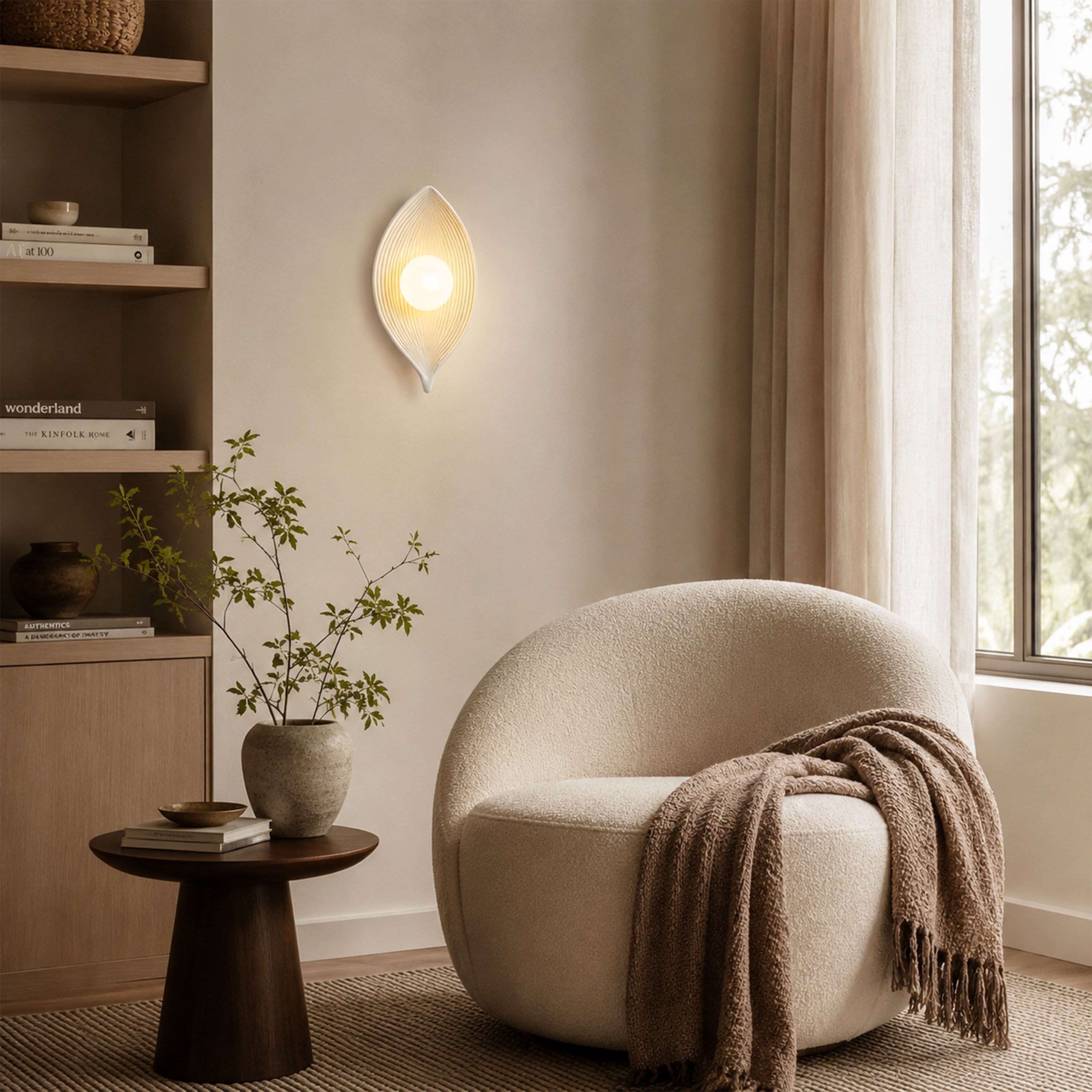 Sylvara Resin Leaf Wall Sconce 